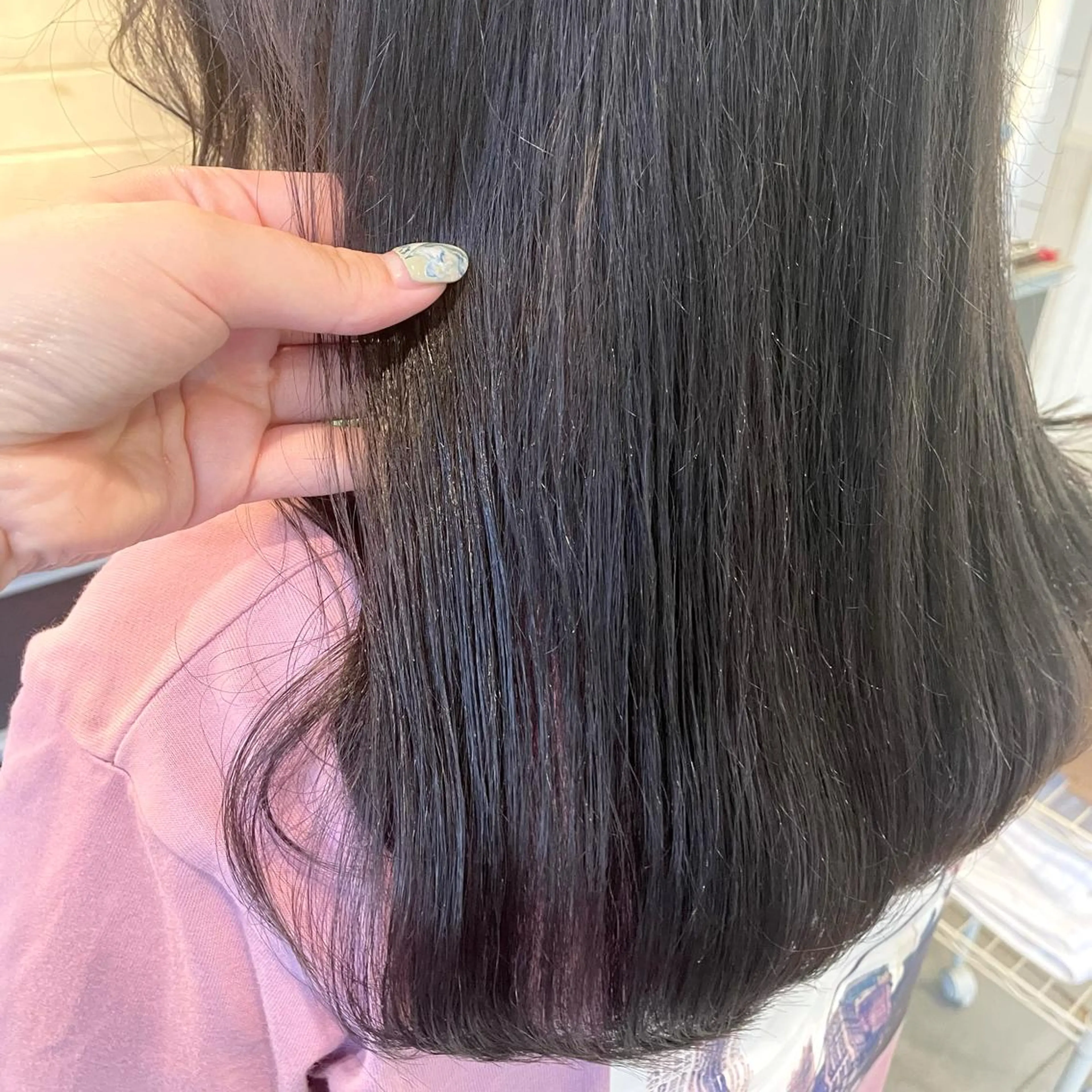 セミロング カラー スナコザワ レナのヘアスタイル