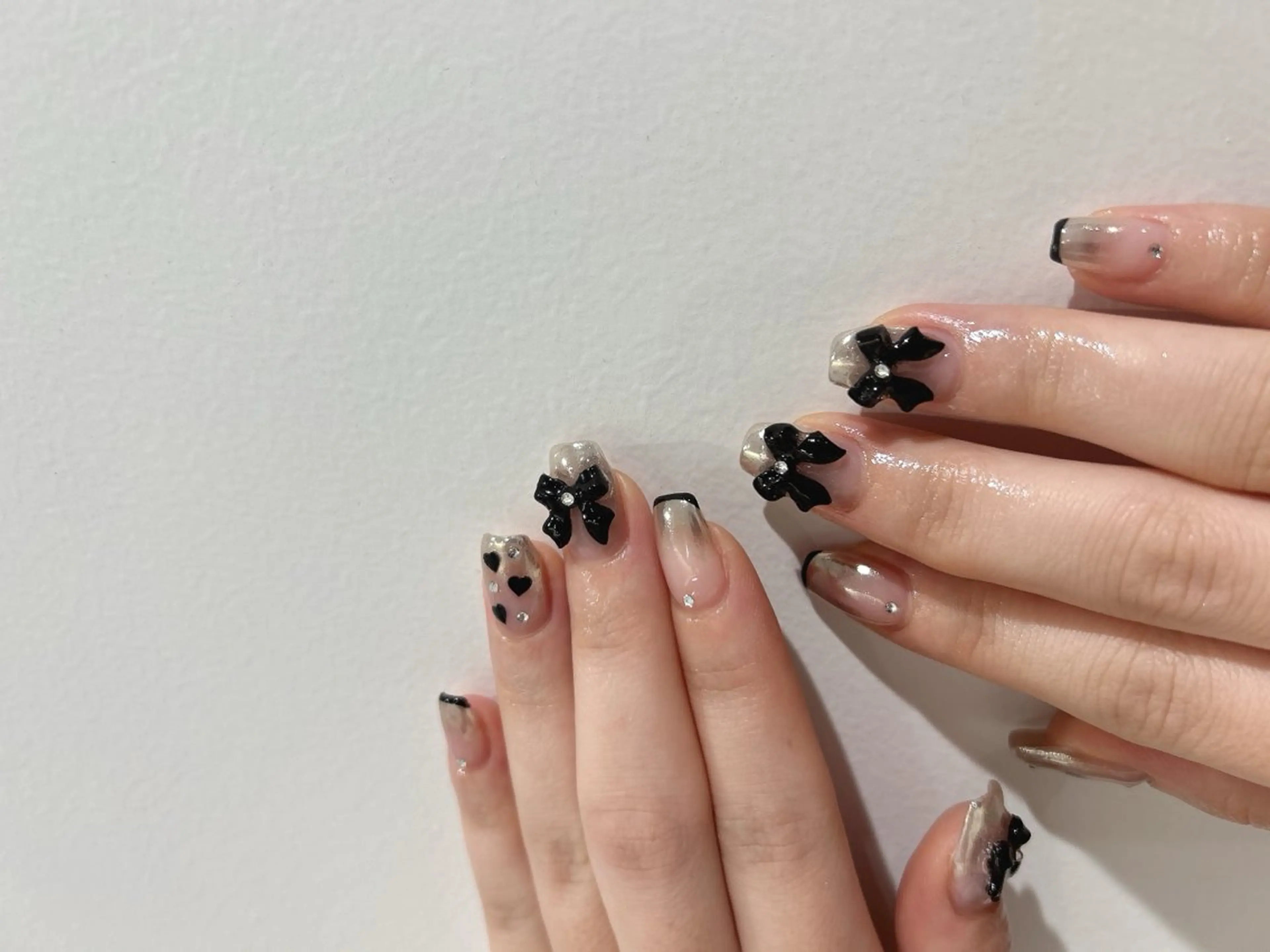 ネイル ハンドネイル フットネイル tote. sumileのネイルデザイン