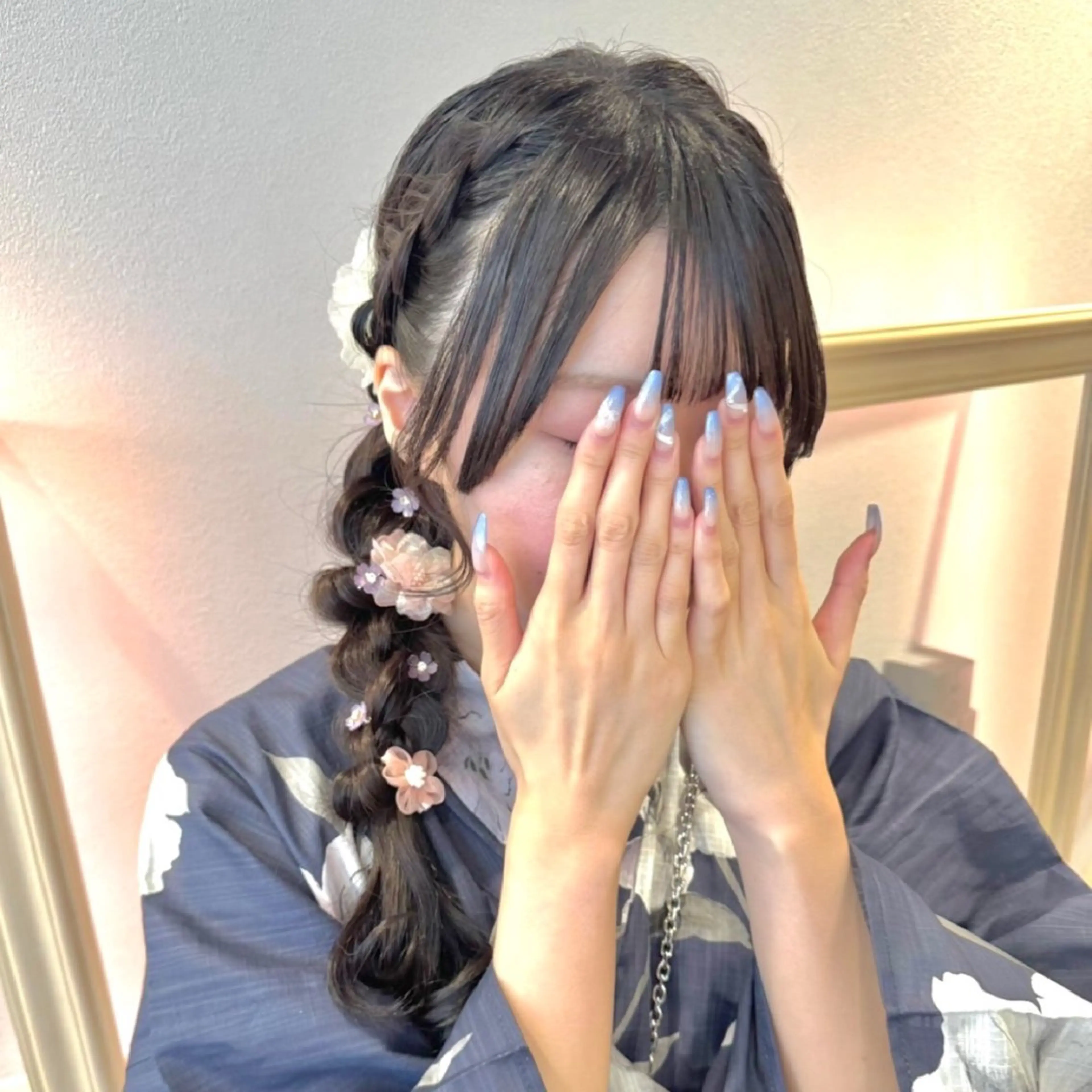 ロング デート 浴衣 ヘアメ🎀推しカラー 🥣横浜/しほ🧸のヘアスタイル