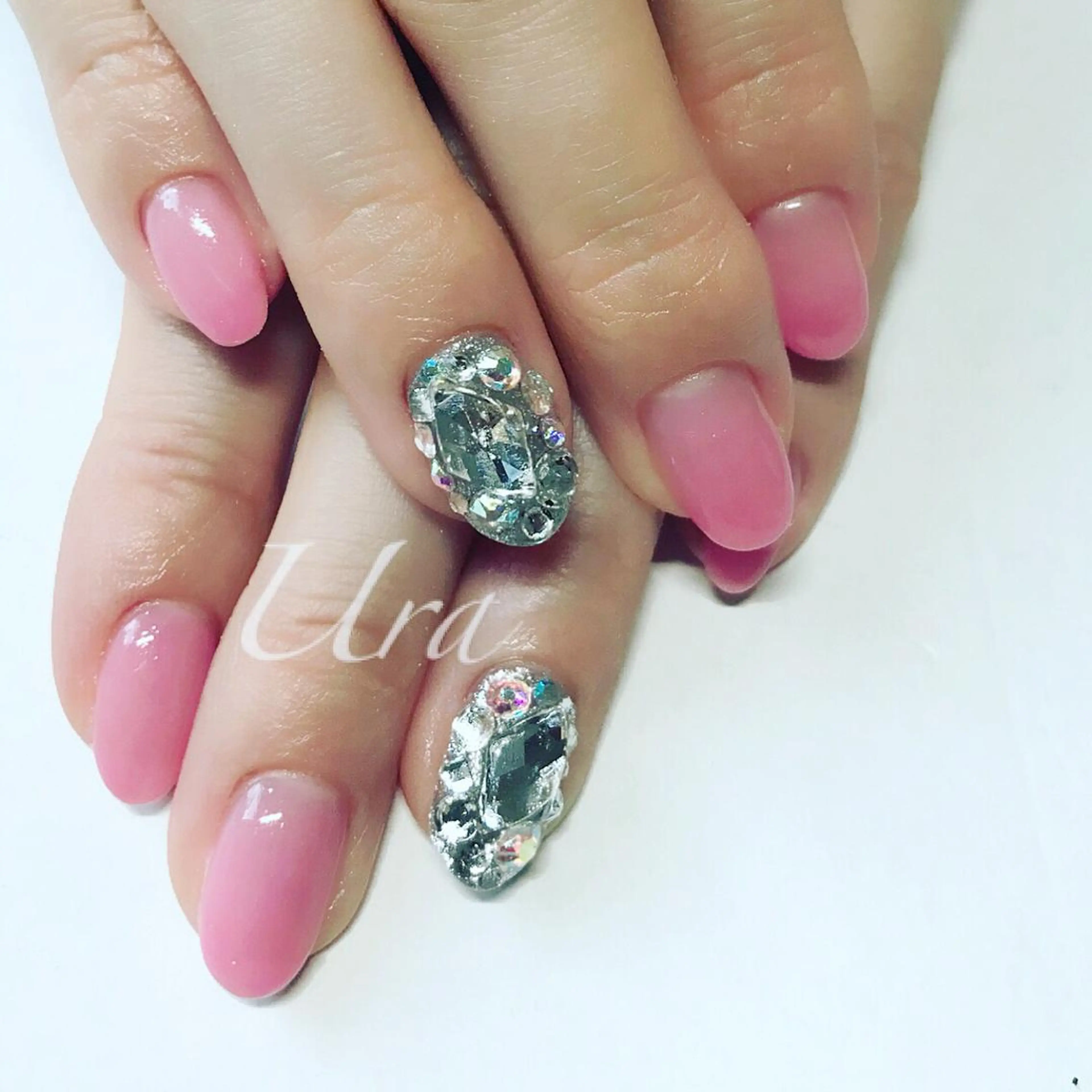 ネイル UrakoNail 《nail》のネイルデザイン
