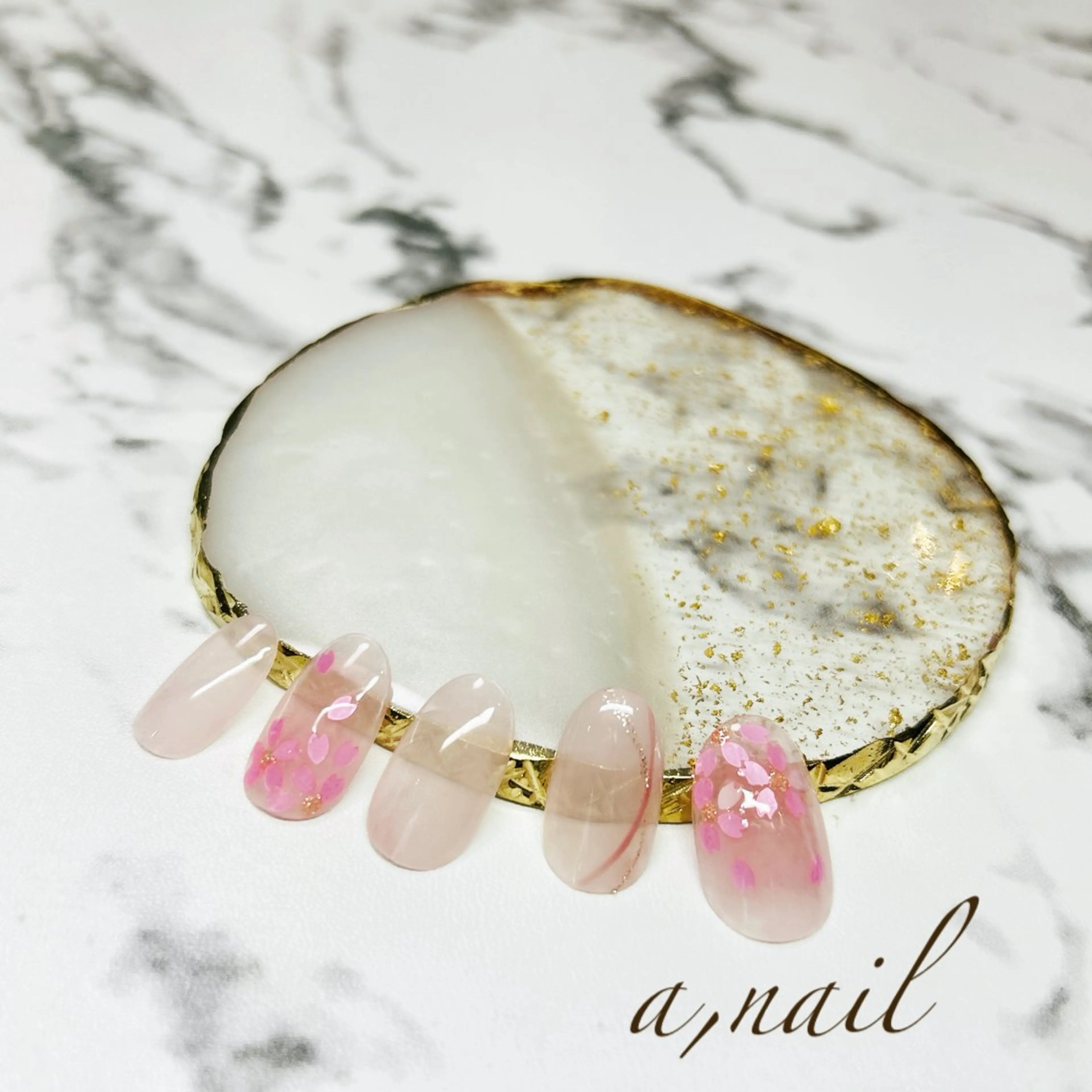 ネイル チークネイル 桜ネイル フラワーネイル ジェルネイル シンプルネイル ハンドネイル ネイルサロン エーネイルのネイルデザイン