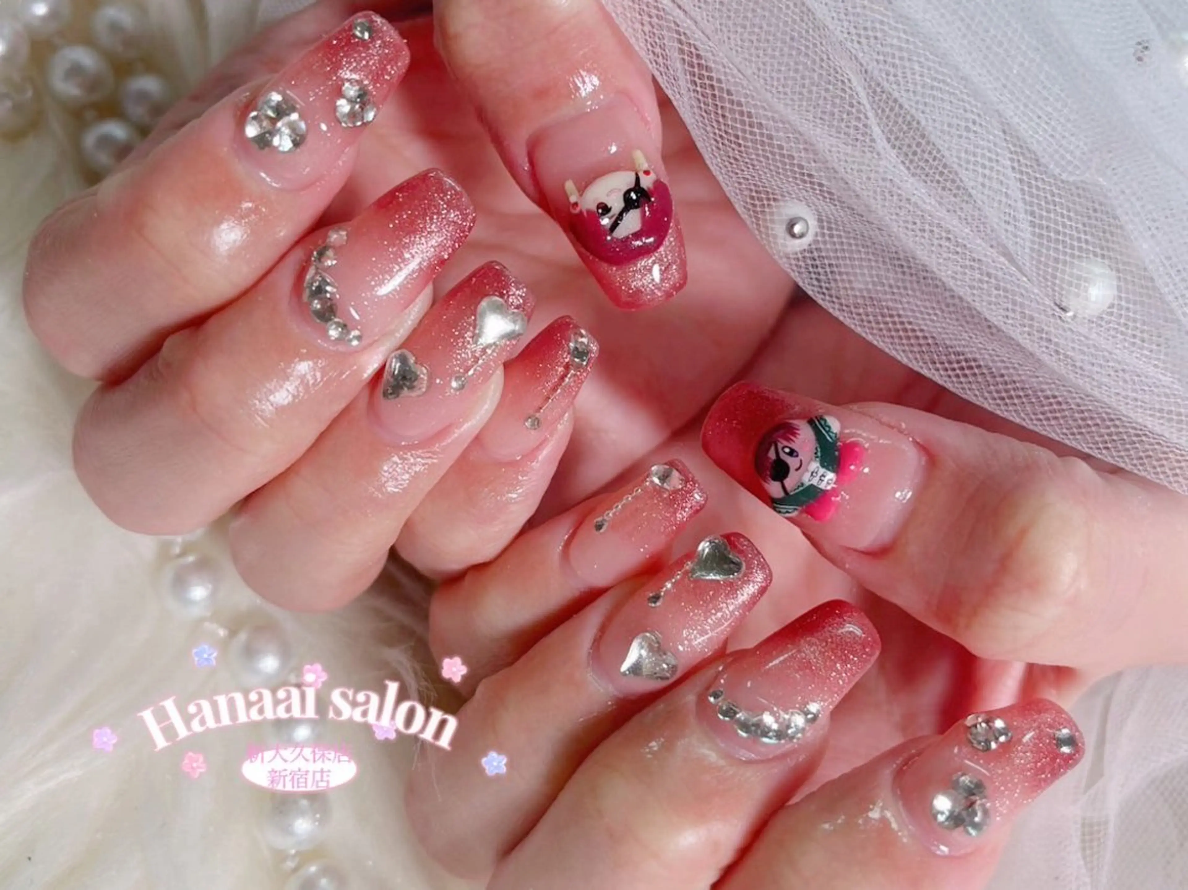 ネイル Hanaai Salonスニタのネイルデザイン