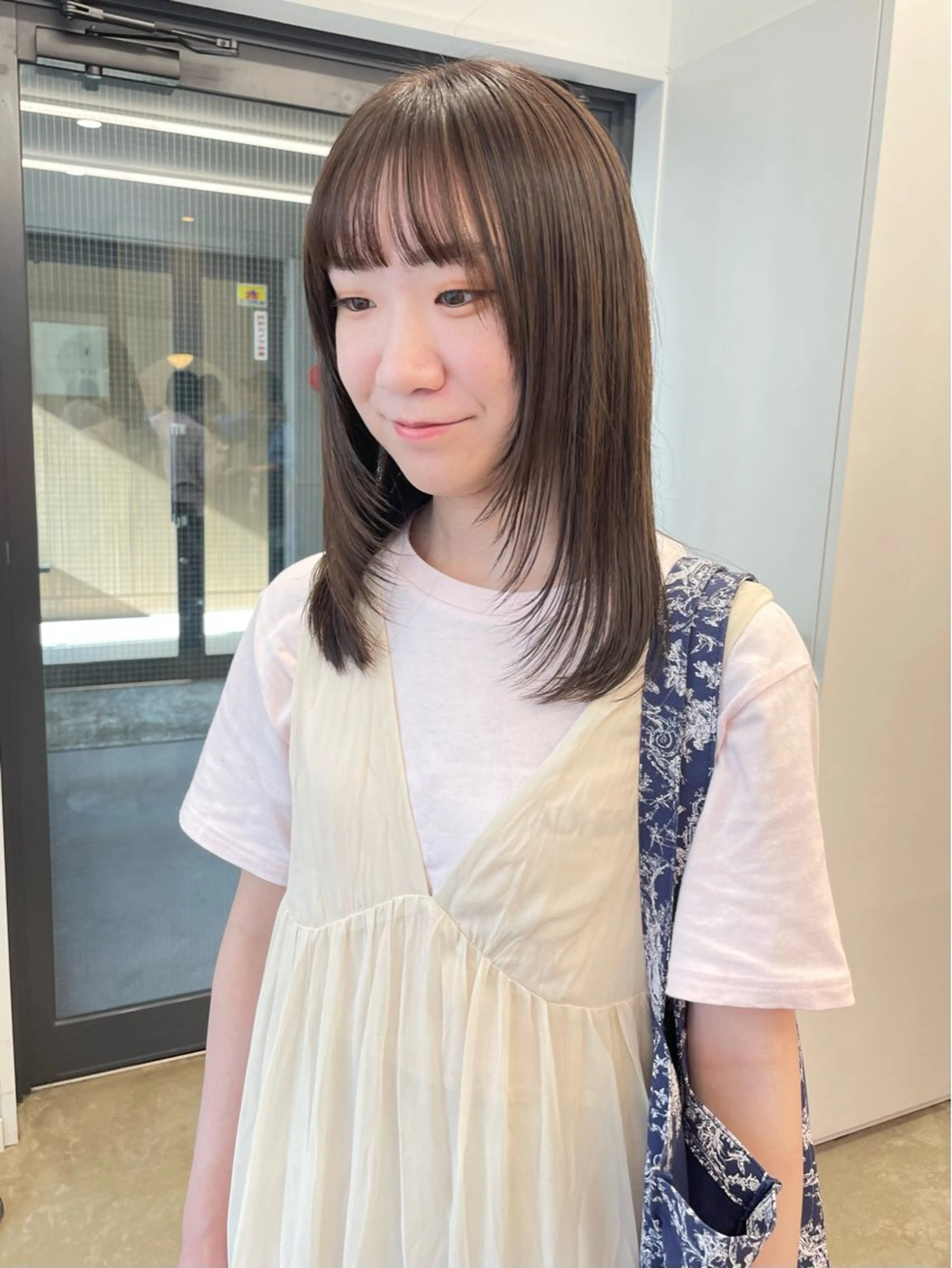 ミディアム カラー pole所属・【pole】 minaのヘアスタイル