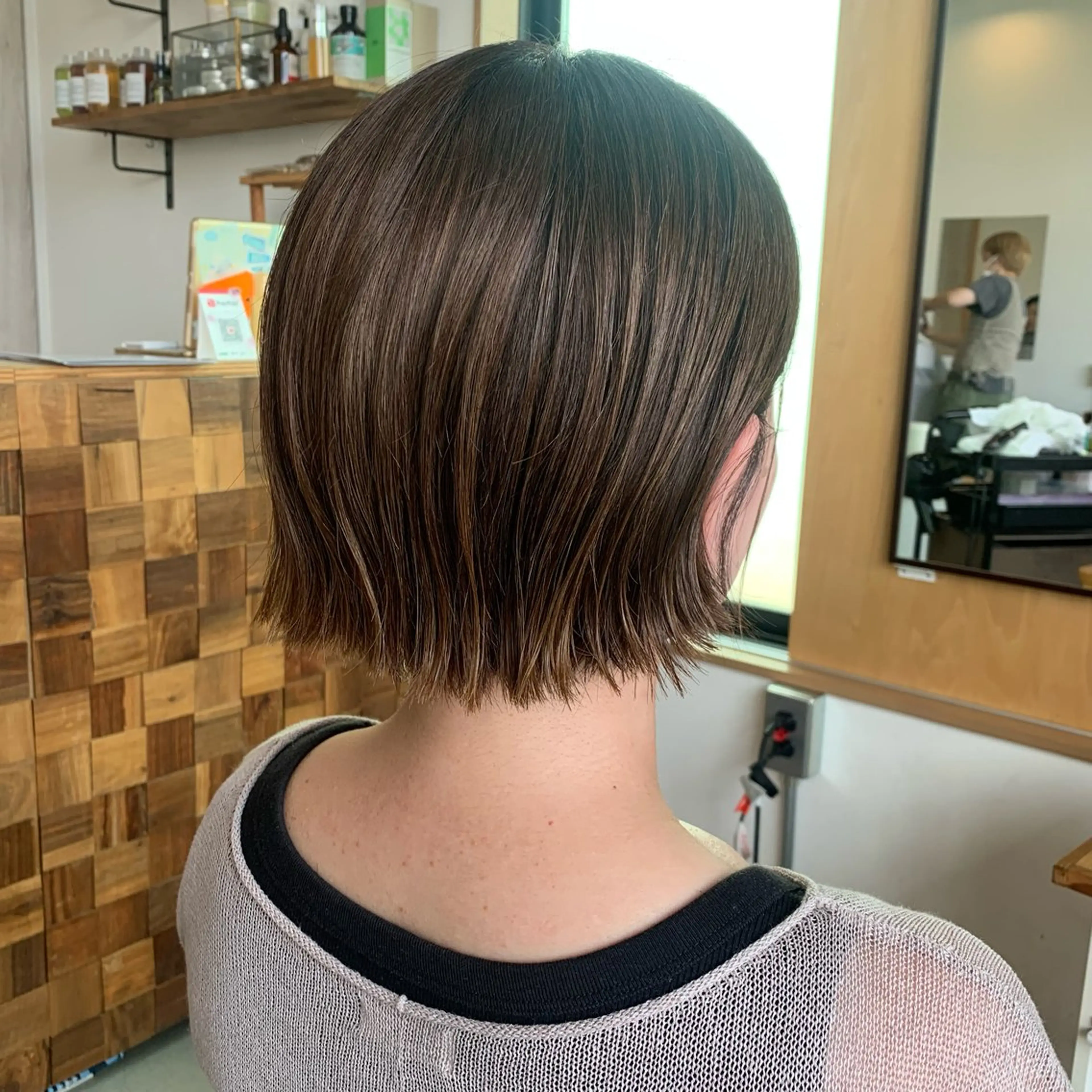 カラー ブリーチ ハイライトカラー イロトカタチ　つくば店所属・鴻巣 真子のヘアスタイル