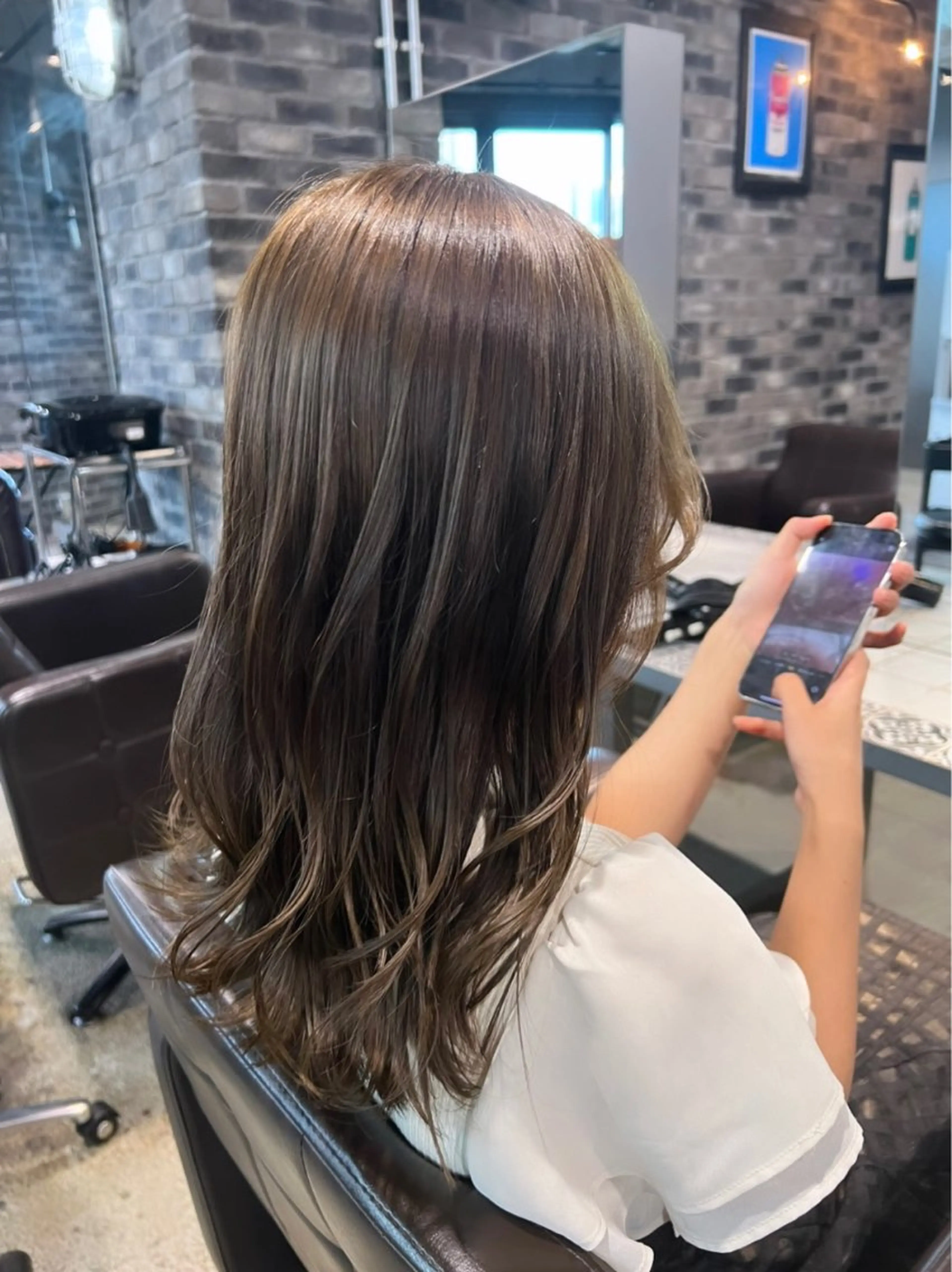 ミディアム カラー ベージュカラー オリーブベージュ カット ヘアカラー トリートメント 似合わせ×美髪改善✨ Yutoのヘアスタイル