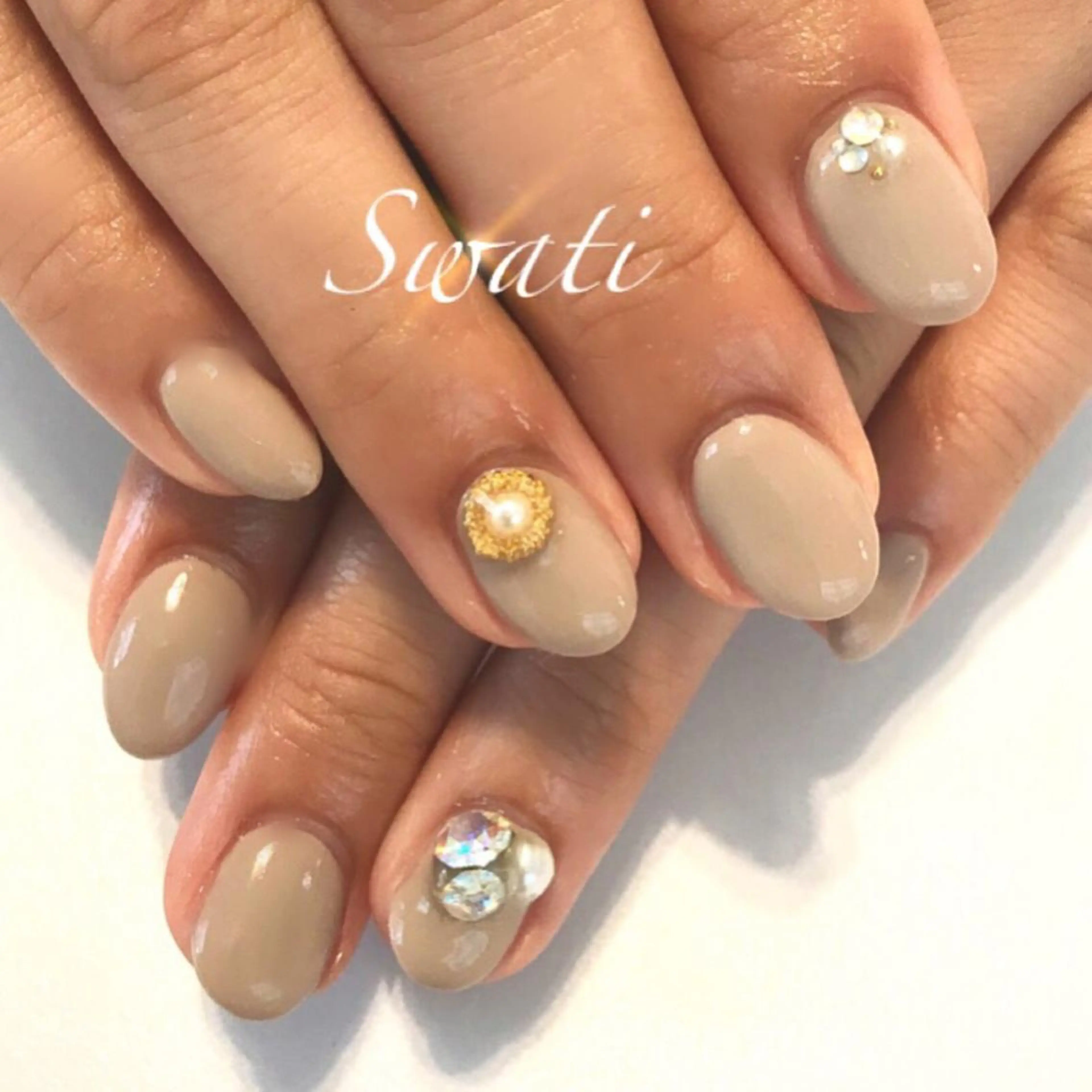 ネイル アートネイル オフィスネイル シンプルネイル 夏ネイル yuko （ネイリスト）のネイルデザイン