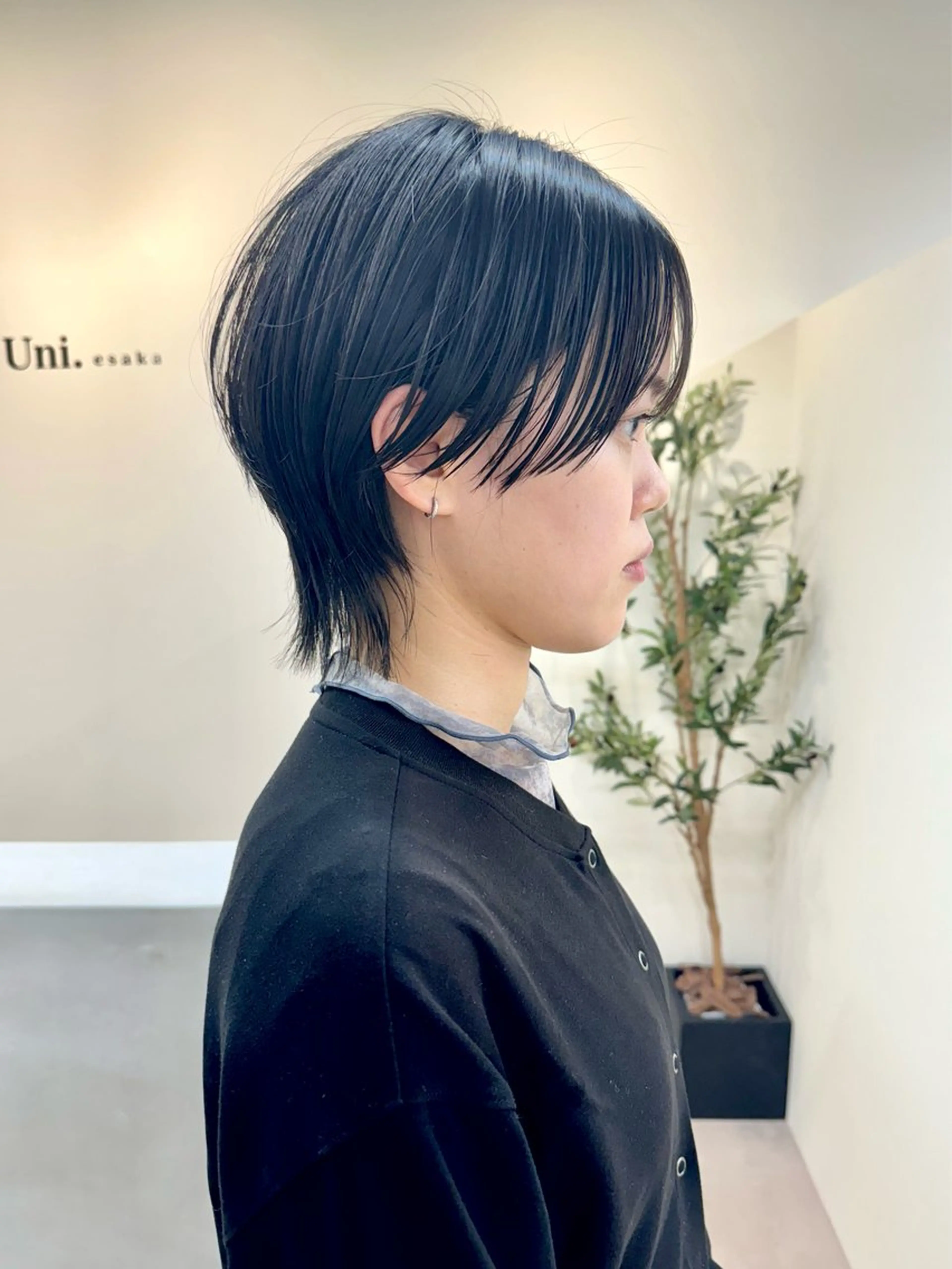 ショート レイヤー×縮毛矯正 深見 拓のヘアスタイル