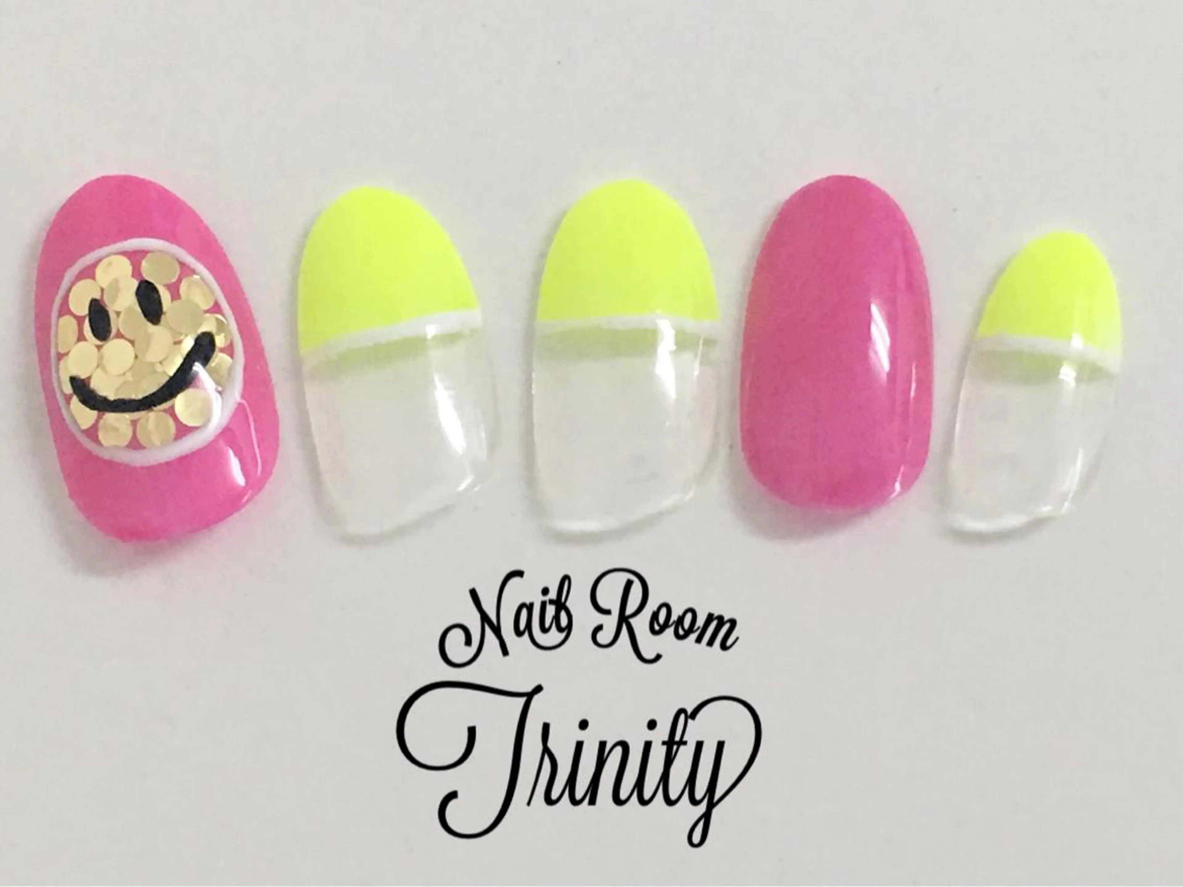 ネイル ハンドネイル Trinity staffのネイルデザイン