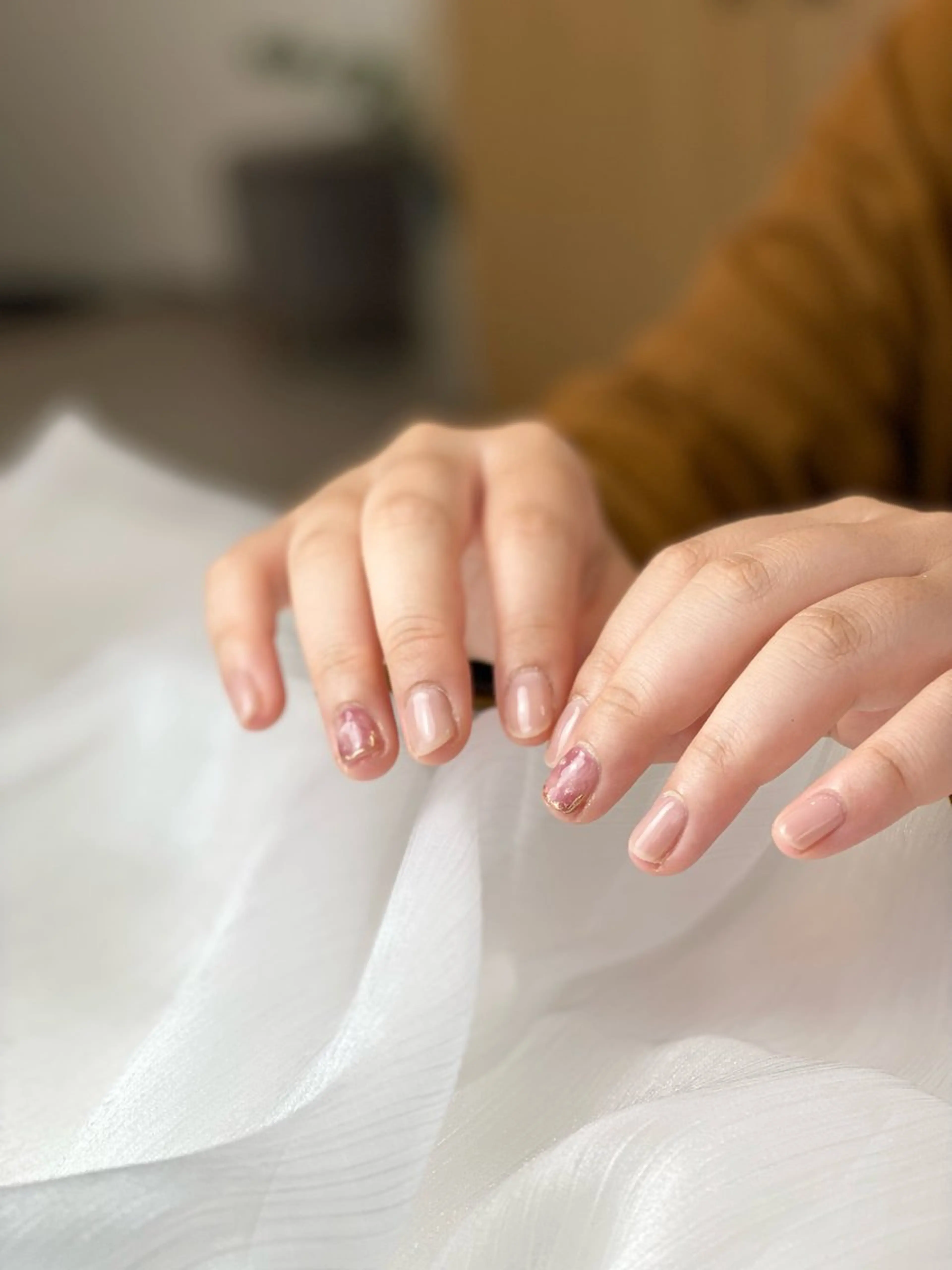 ネイル ニュアンスネイル ネイル空間所属・muguet🎀 nailのネイルデザイン