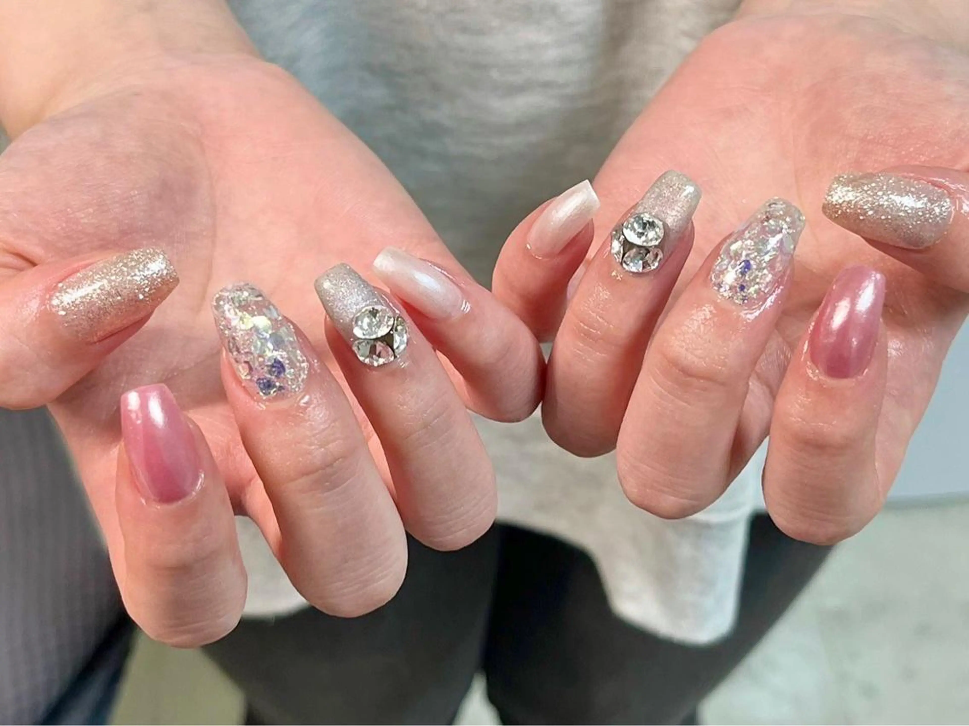 ネイル ラメ(グリッター) ミラーネイル ハンドネイル peTiT minamiのネイルデザイン