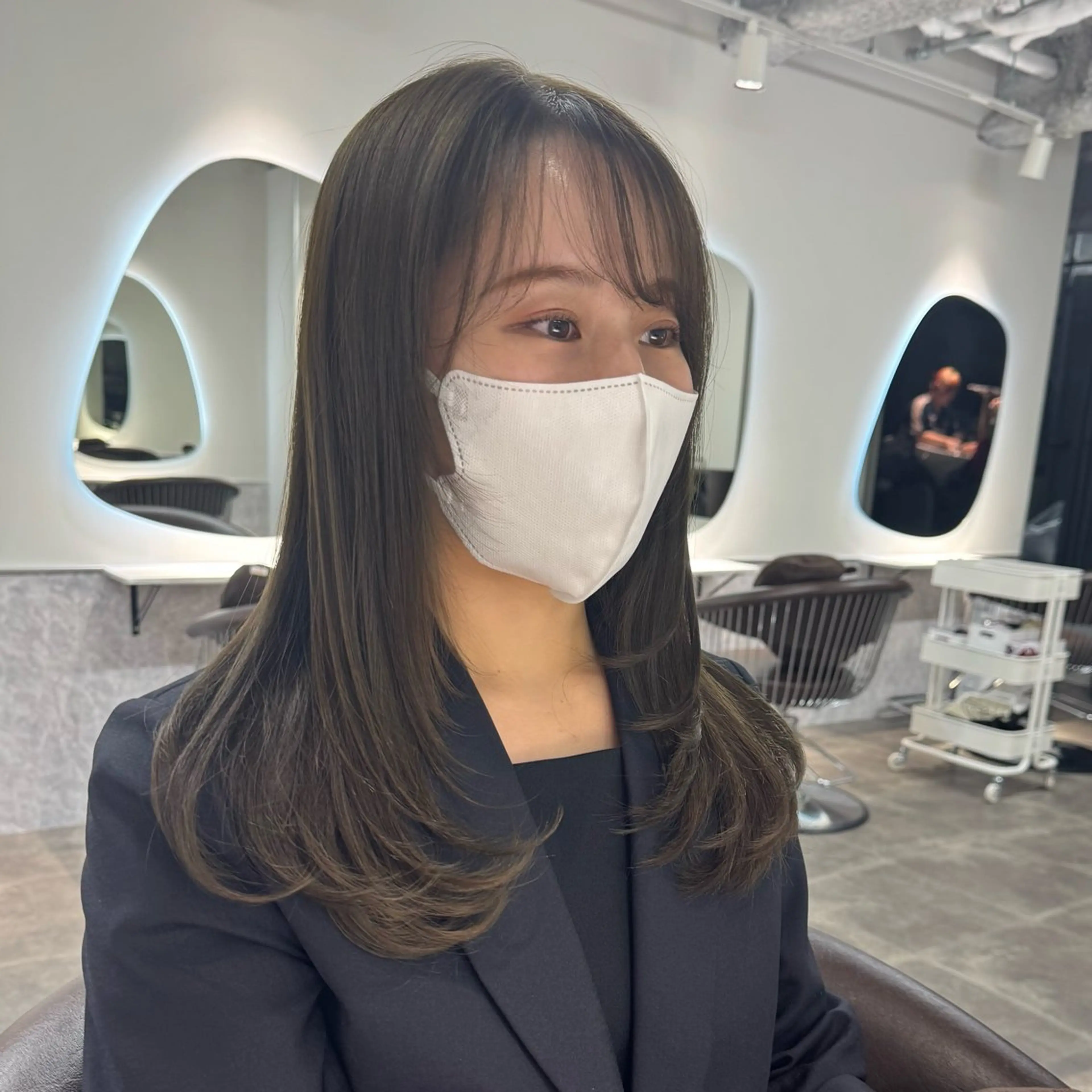 セミロング カラー ベージュカラー オリーブベージュ 縮毛矯正 ヘアカラー 透明感カラー🫧/ ゆうなのヘアスタイル