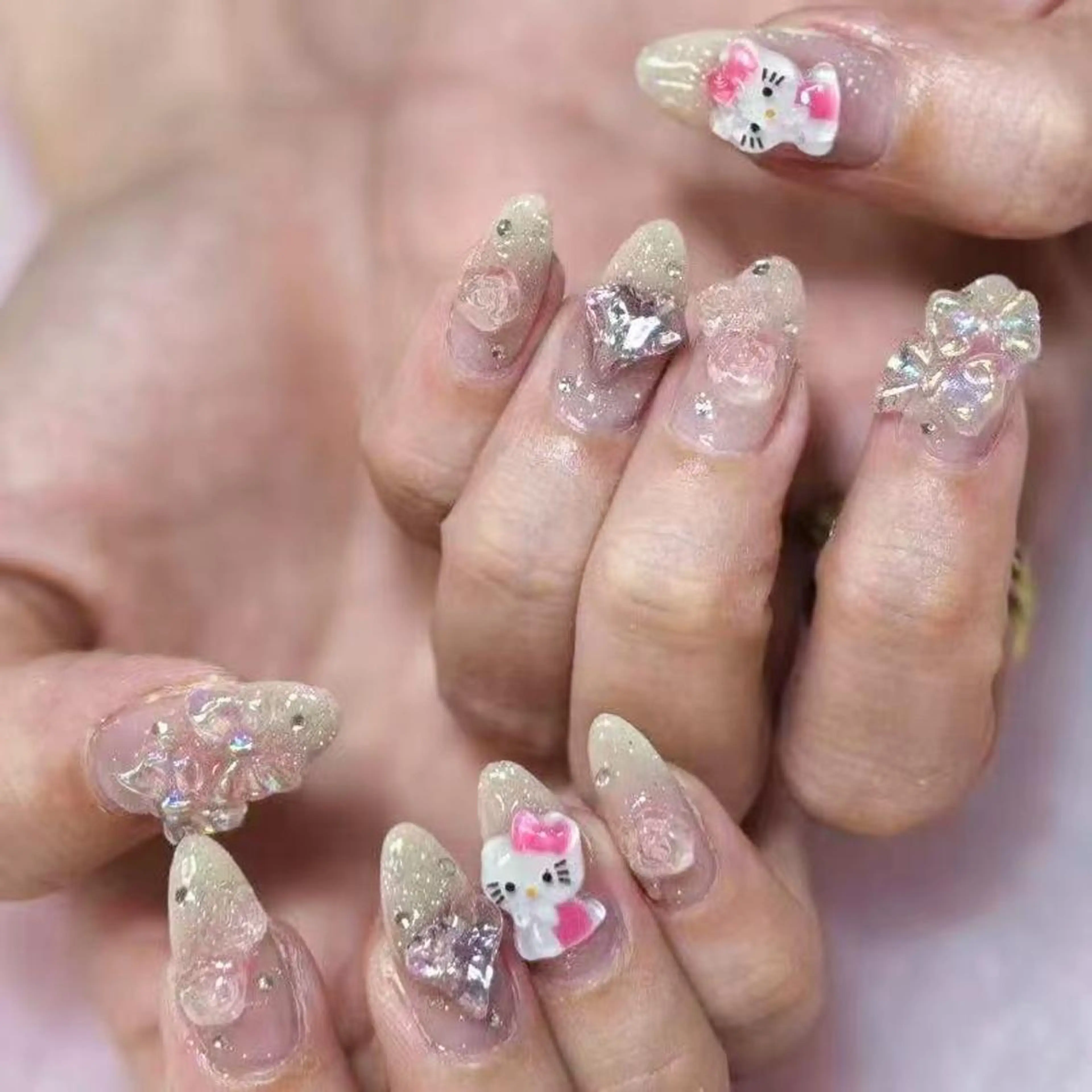 ネイル DEMAIN- 🕊️のネイルデザイン