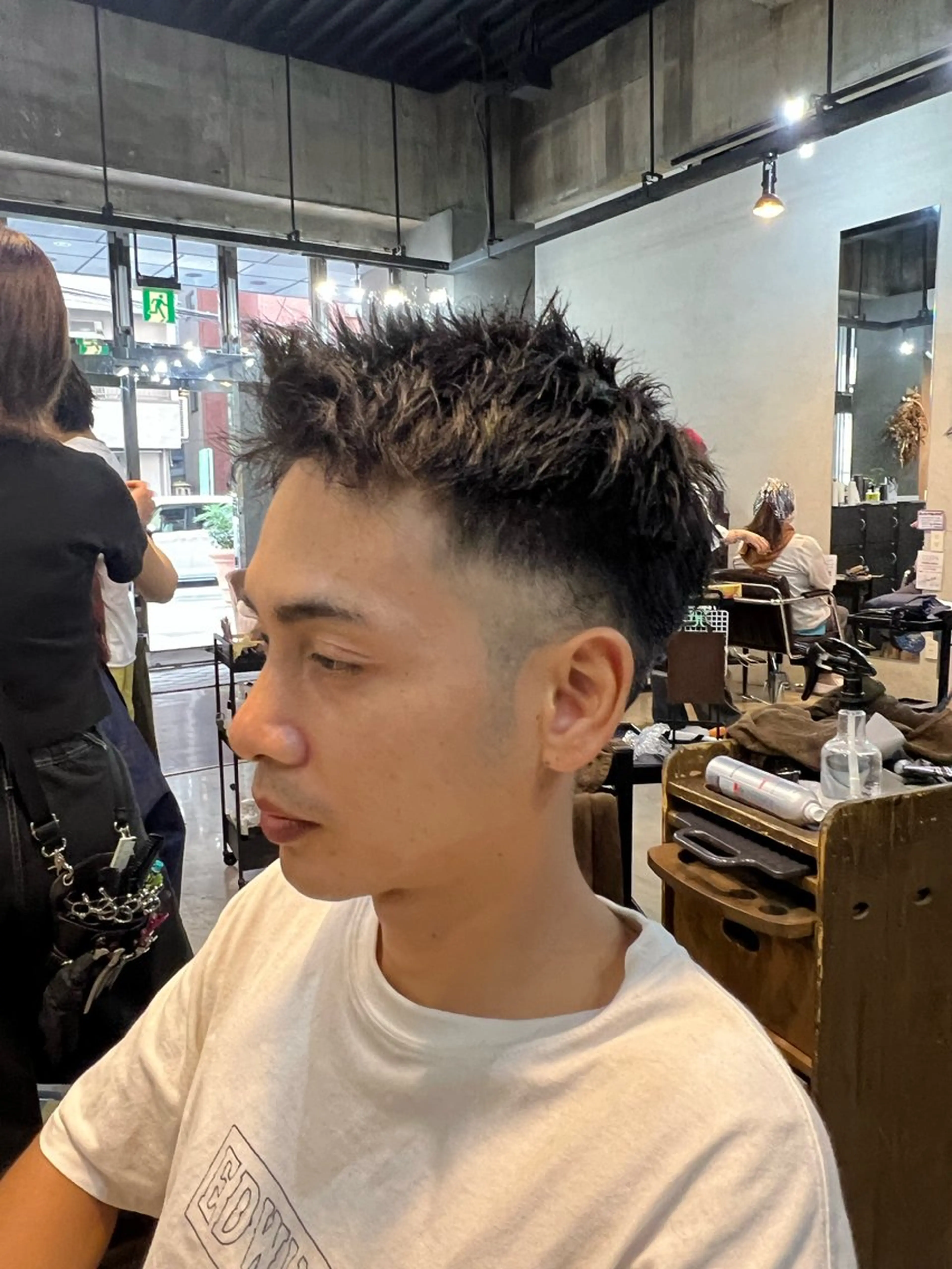 ショート メンズ アップバング フェードカット Men's NAM 八角のヘアスタイル