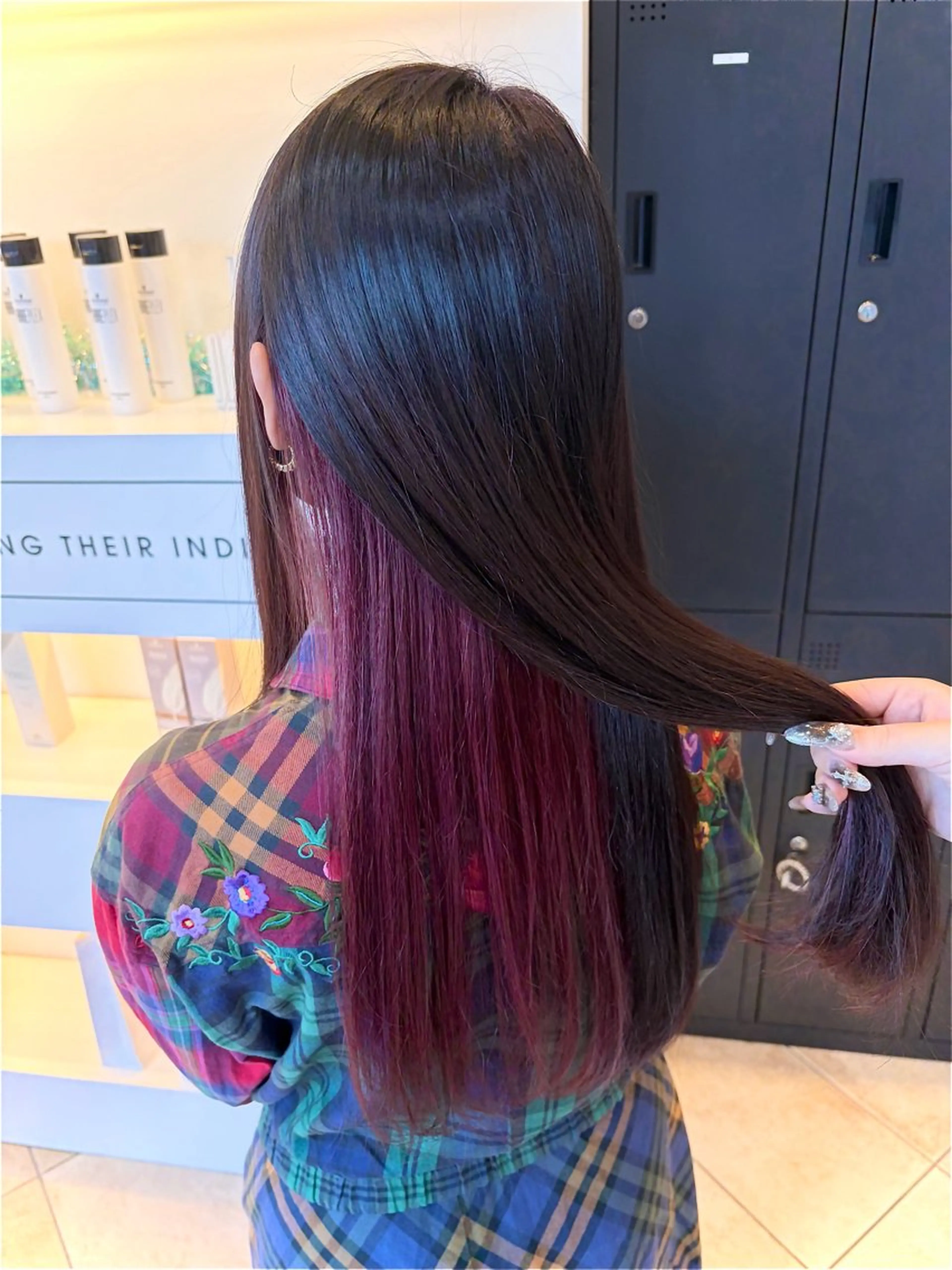 ロング ヘアカラー 🐰根本 姫音｜ 淵野辺カラー🤍🫧のヘアスタイル