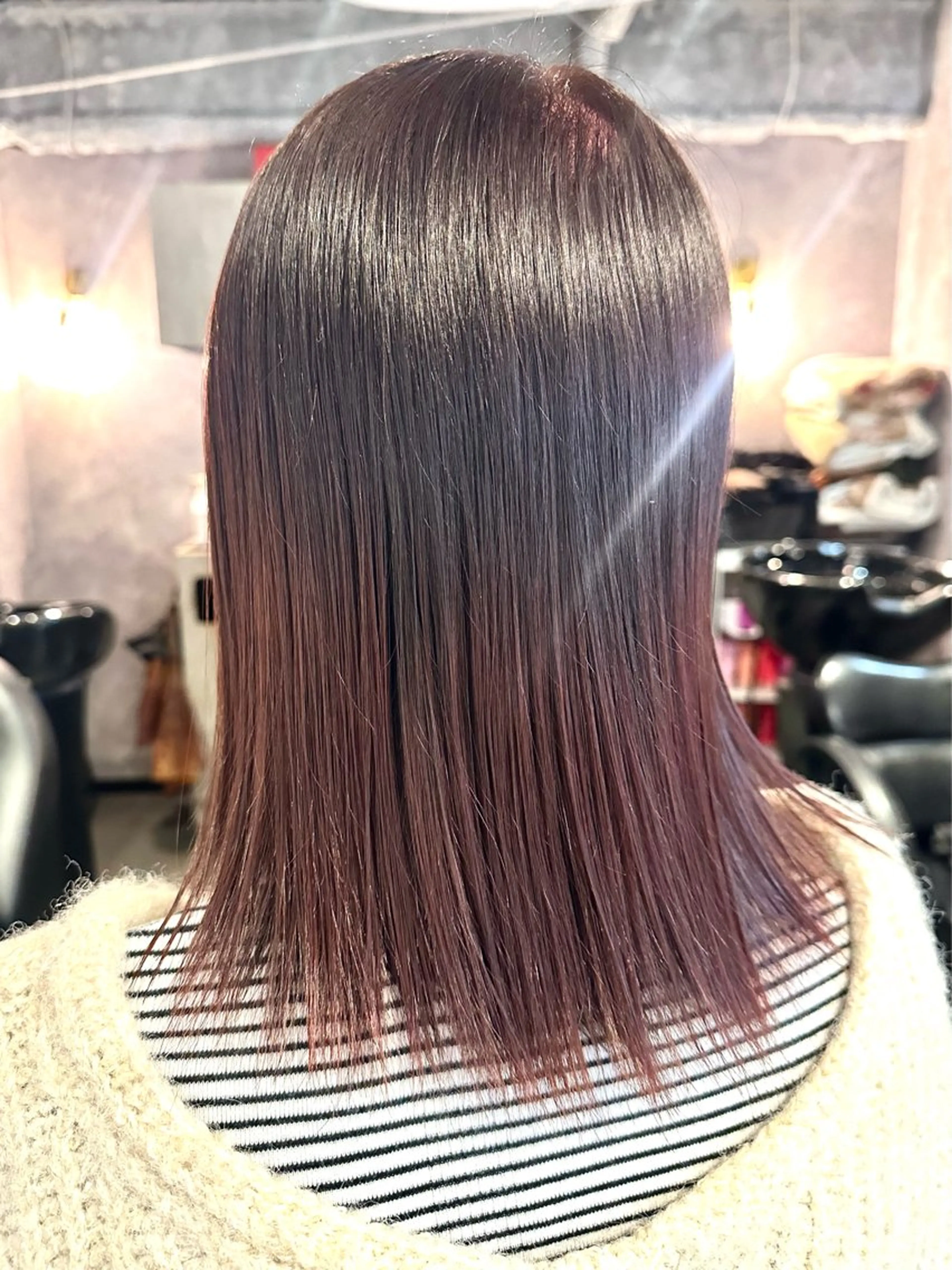 ミディアム カラー Hina🐣 elubylovisのヘアスタイル