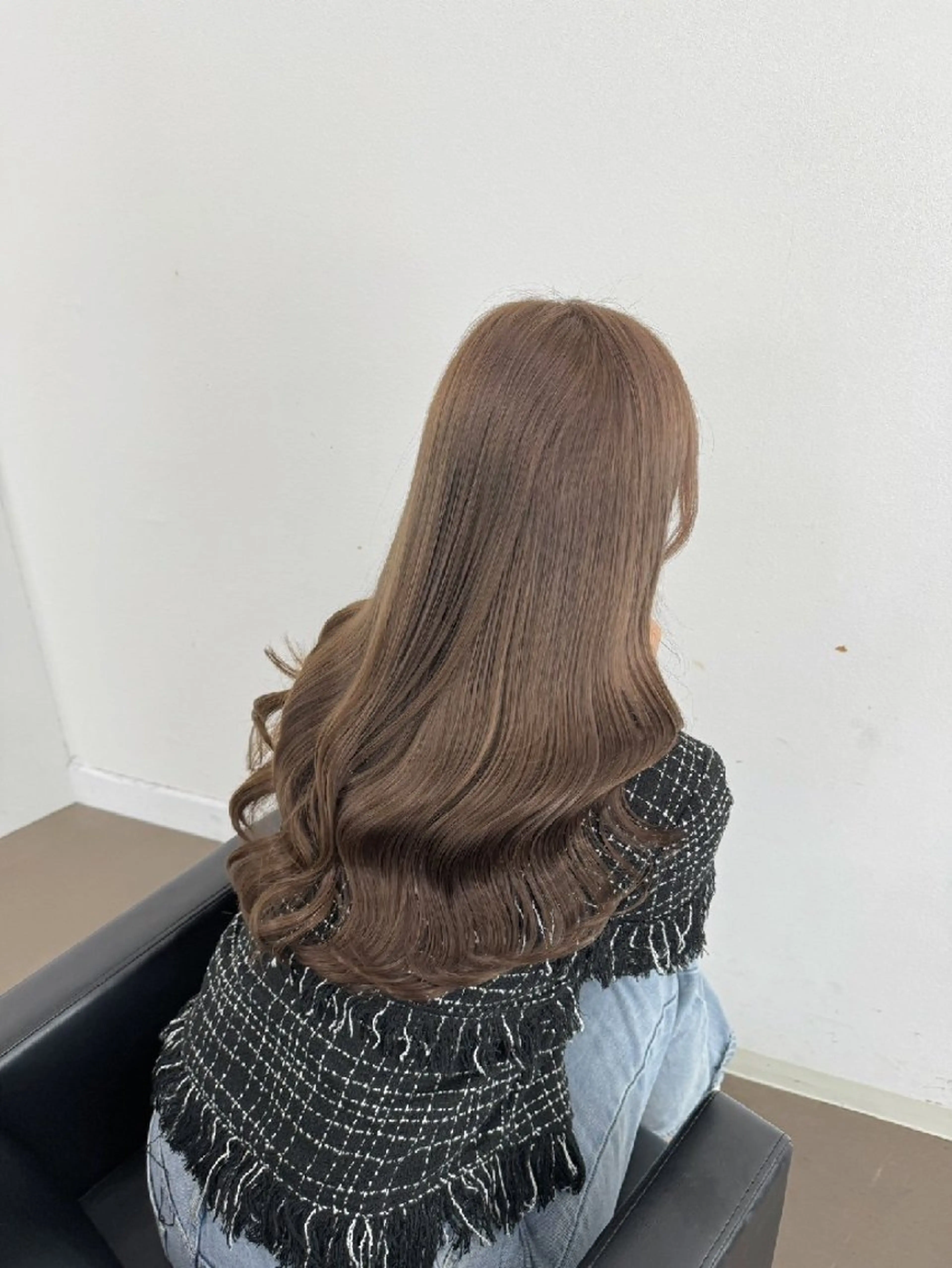 似合わせカット+前髪縮毛矯正の写真