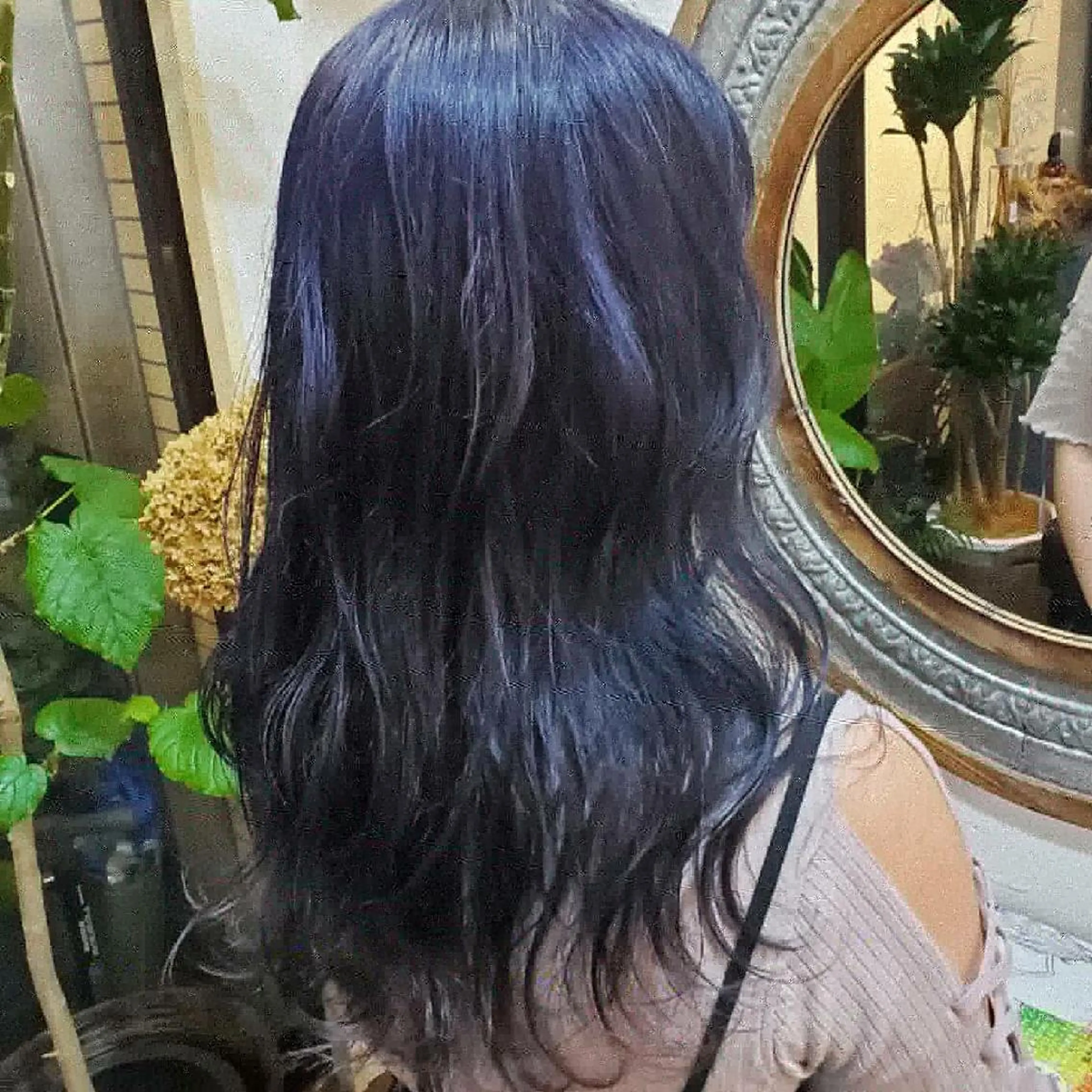 セミロング カラー フリーランス所属・韓国ヘア レイヤー くびれヘアMATSUのヘアスタイル