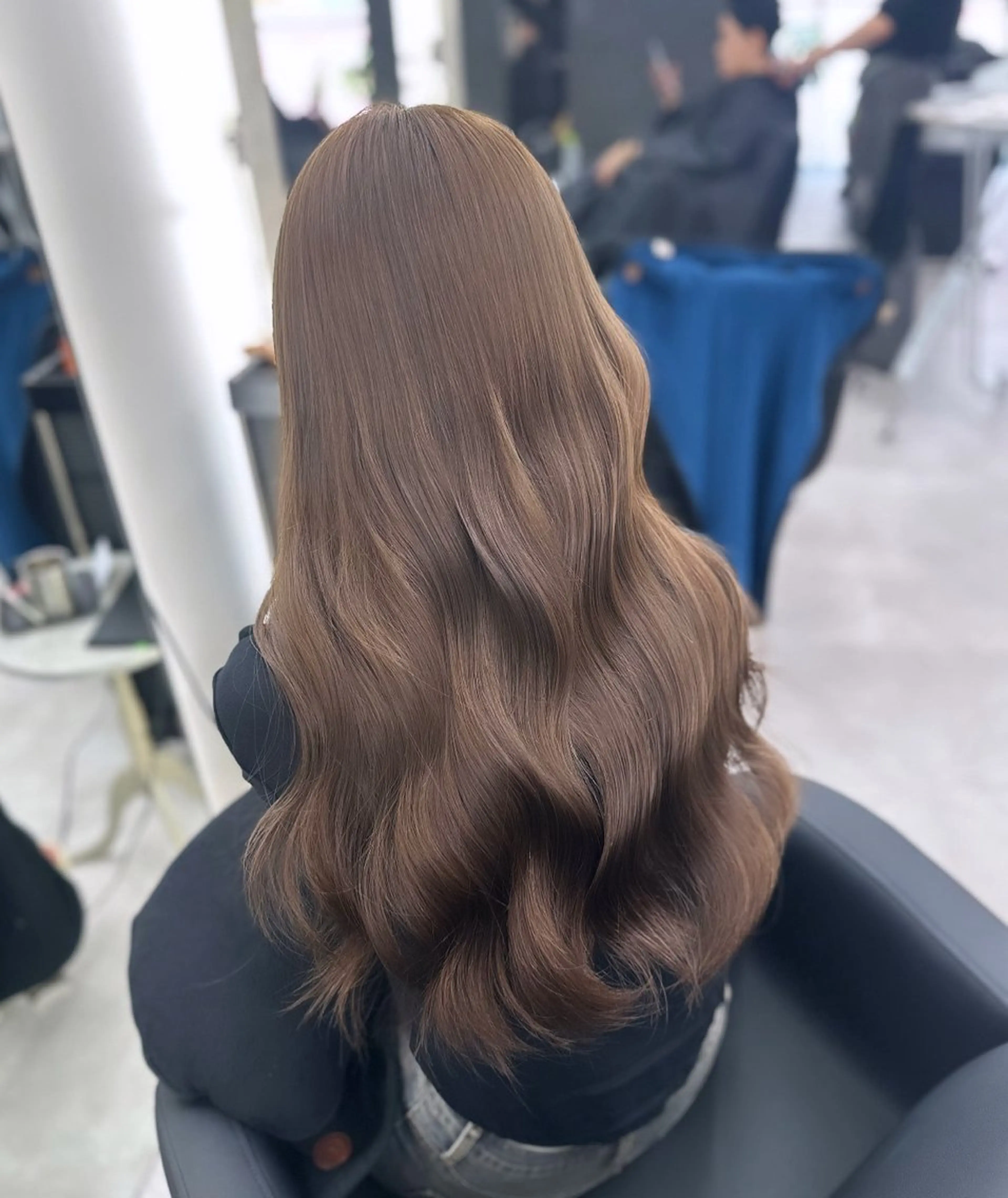 ロング パーマ ヘアカラー トリートメント 縮毛矯正/艶カラー /髪質改善/なんばのヘアスタイル