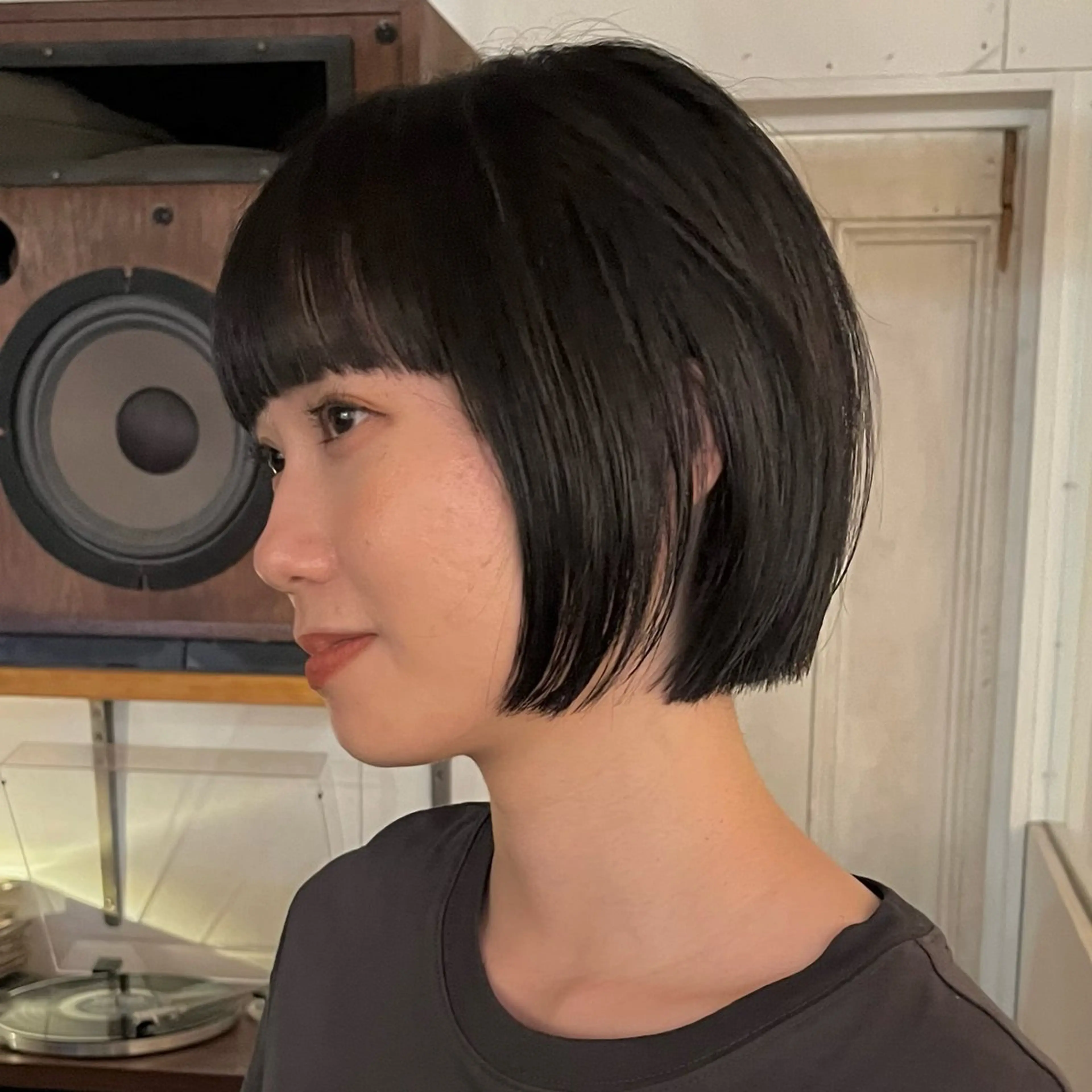 ショート 切りっぱなしボブ ボブ カット ヘアカラー ブリーチなし/透明感 /ショート/大世のヘアスタイル