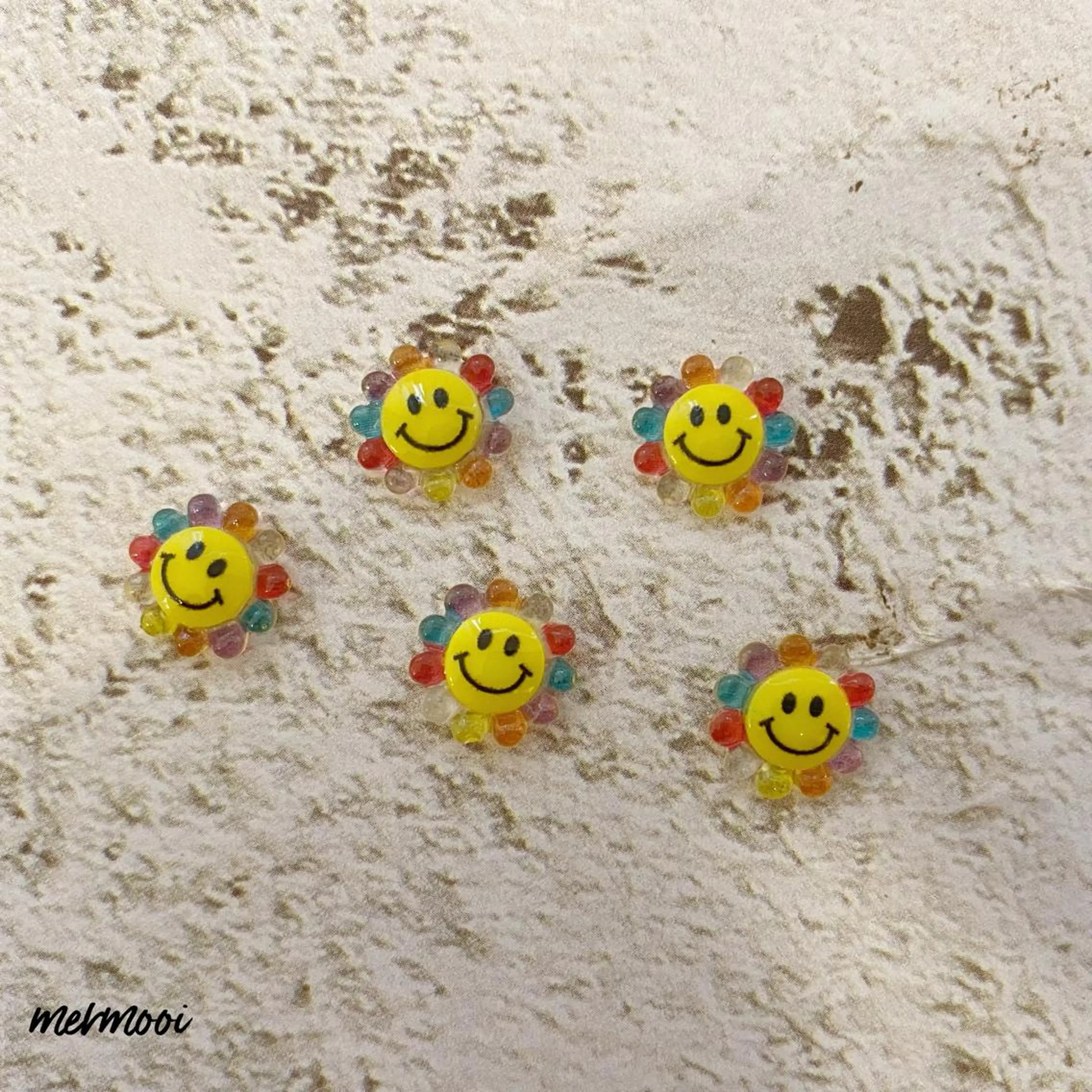 ネイル グリーン 韓国ネイル ニュアンスネイル スカルプネイル シンプルネイル ハンドネイル melu所属・melu yukikoのネイルデザイン