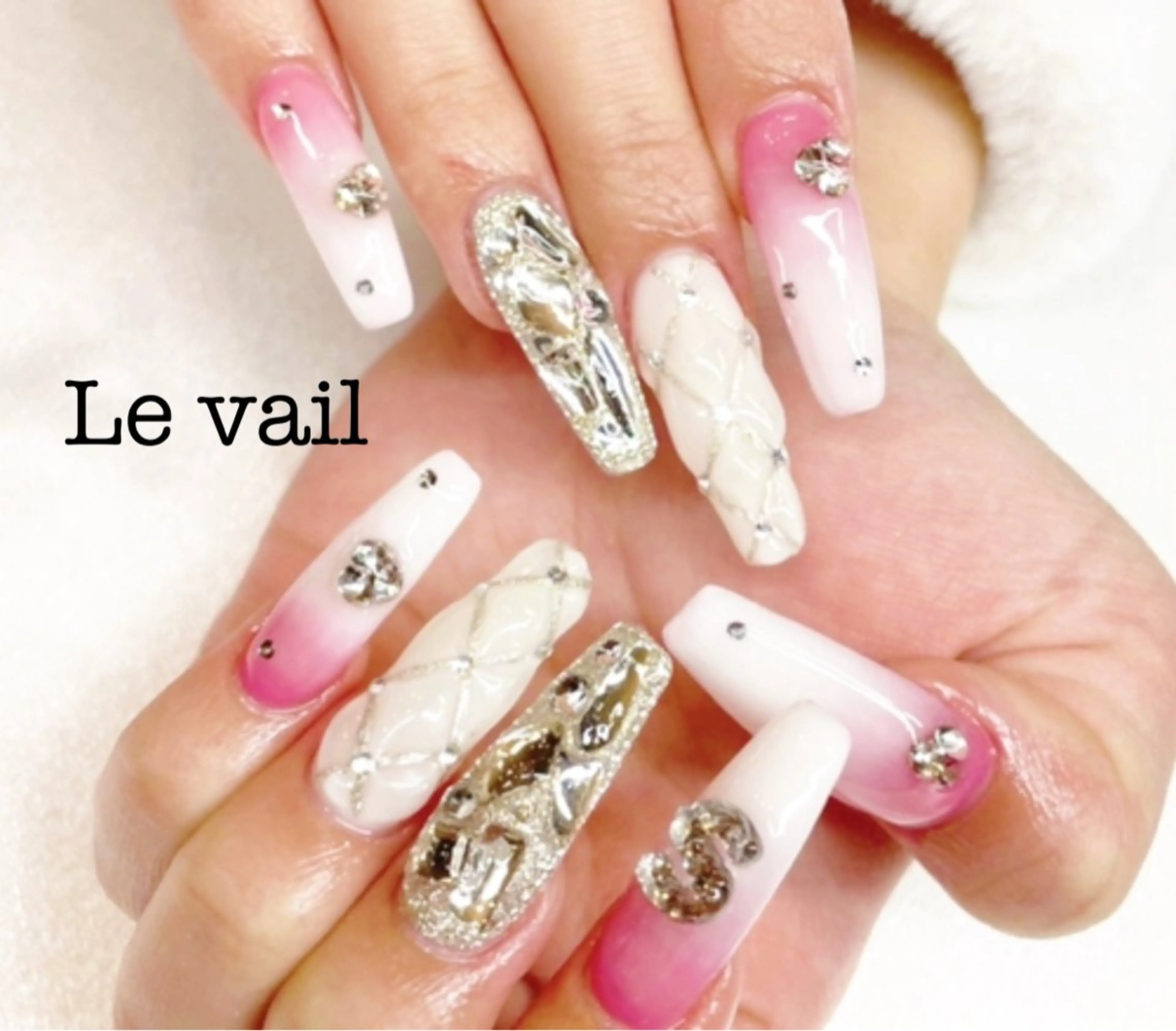 ネイル Le vail 札幌円山店のネイルデザイン