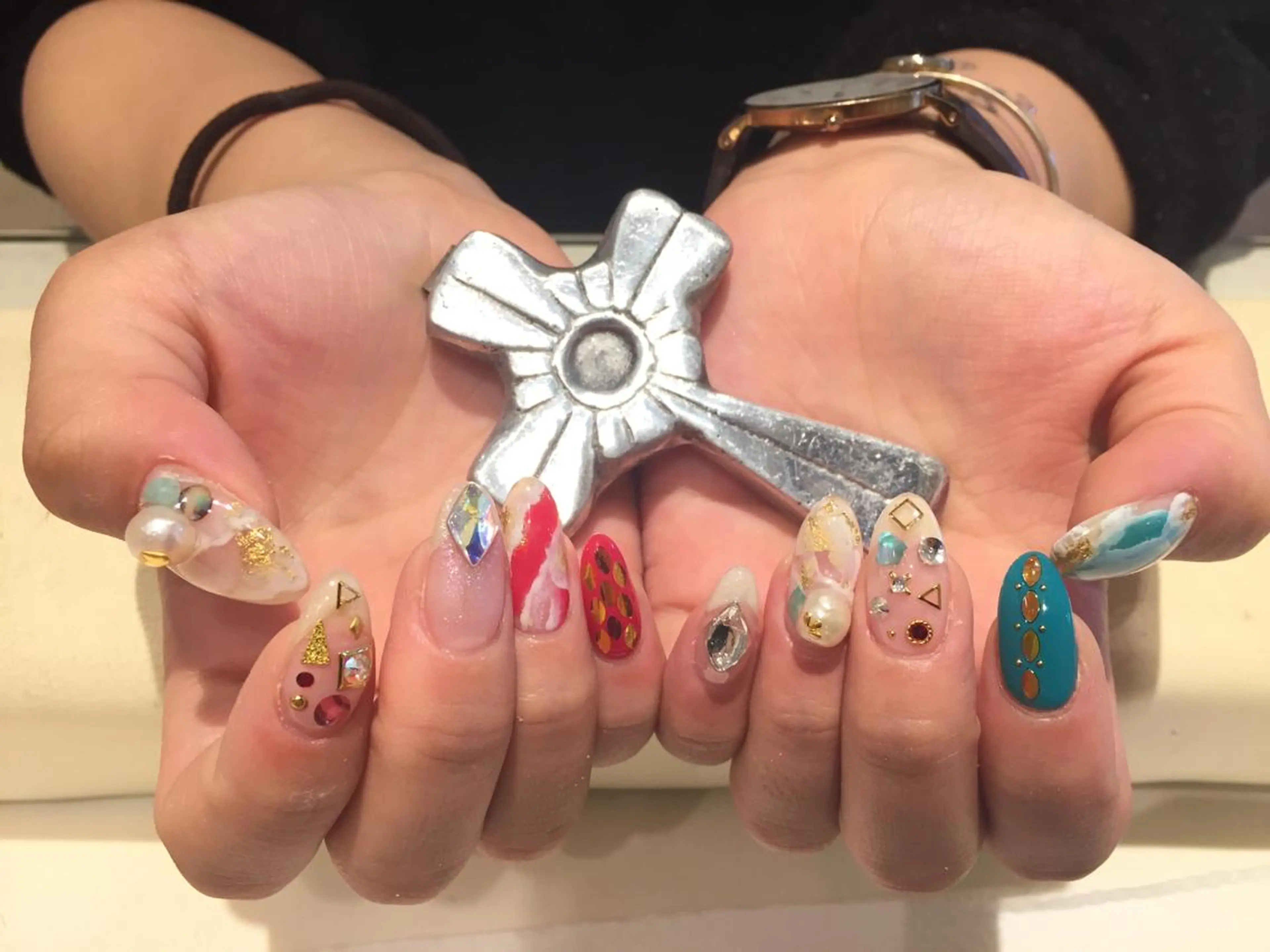 ネイル gotoday新宿店所属・鈴木 ゆいのネイルデザイン