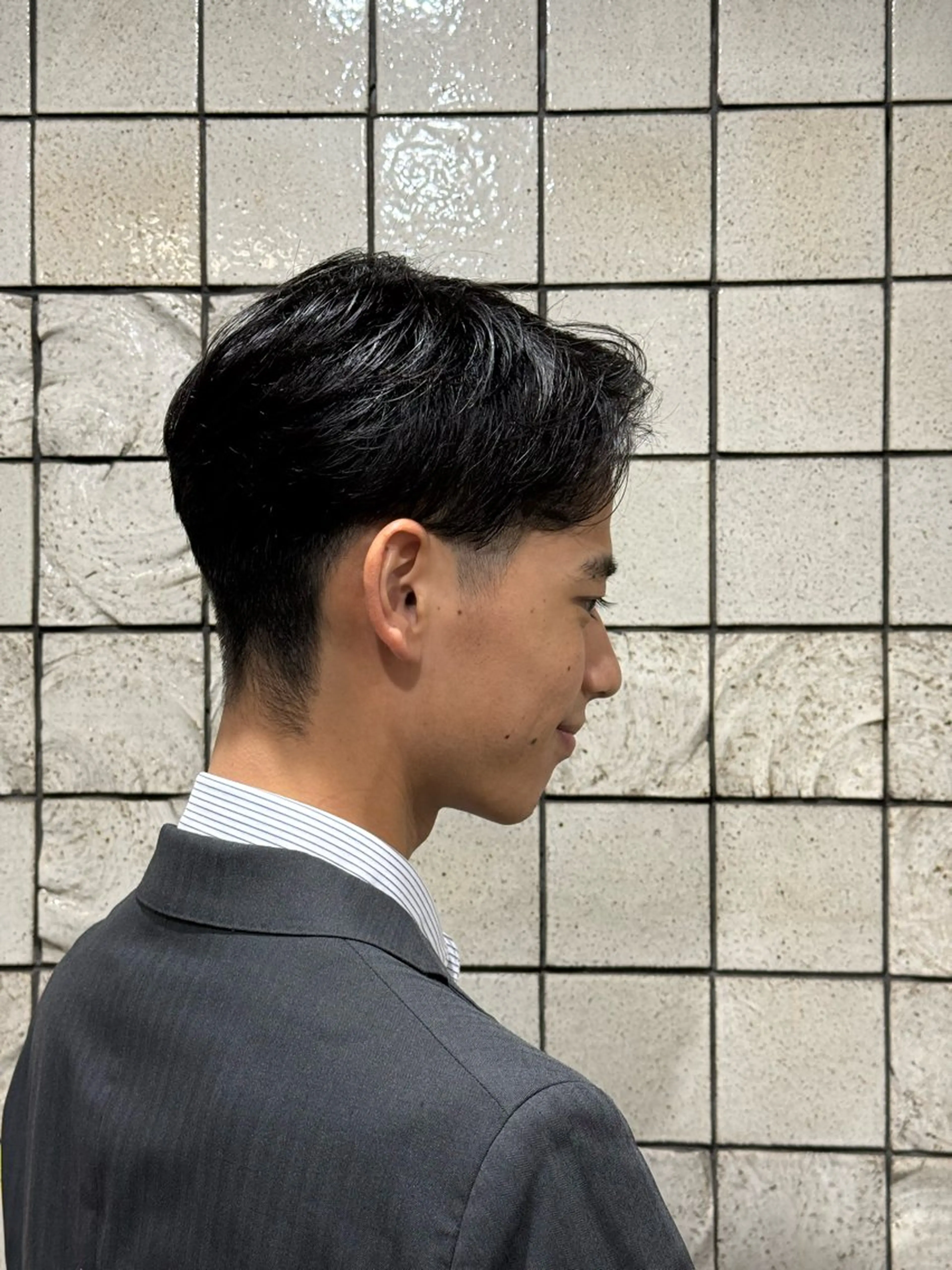 メンズビジネスヘアーカットの写真