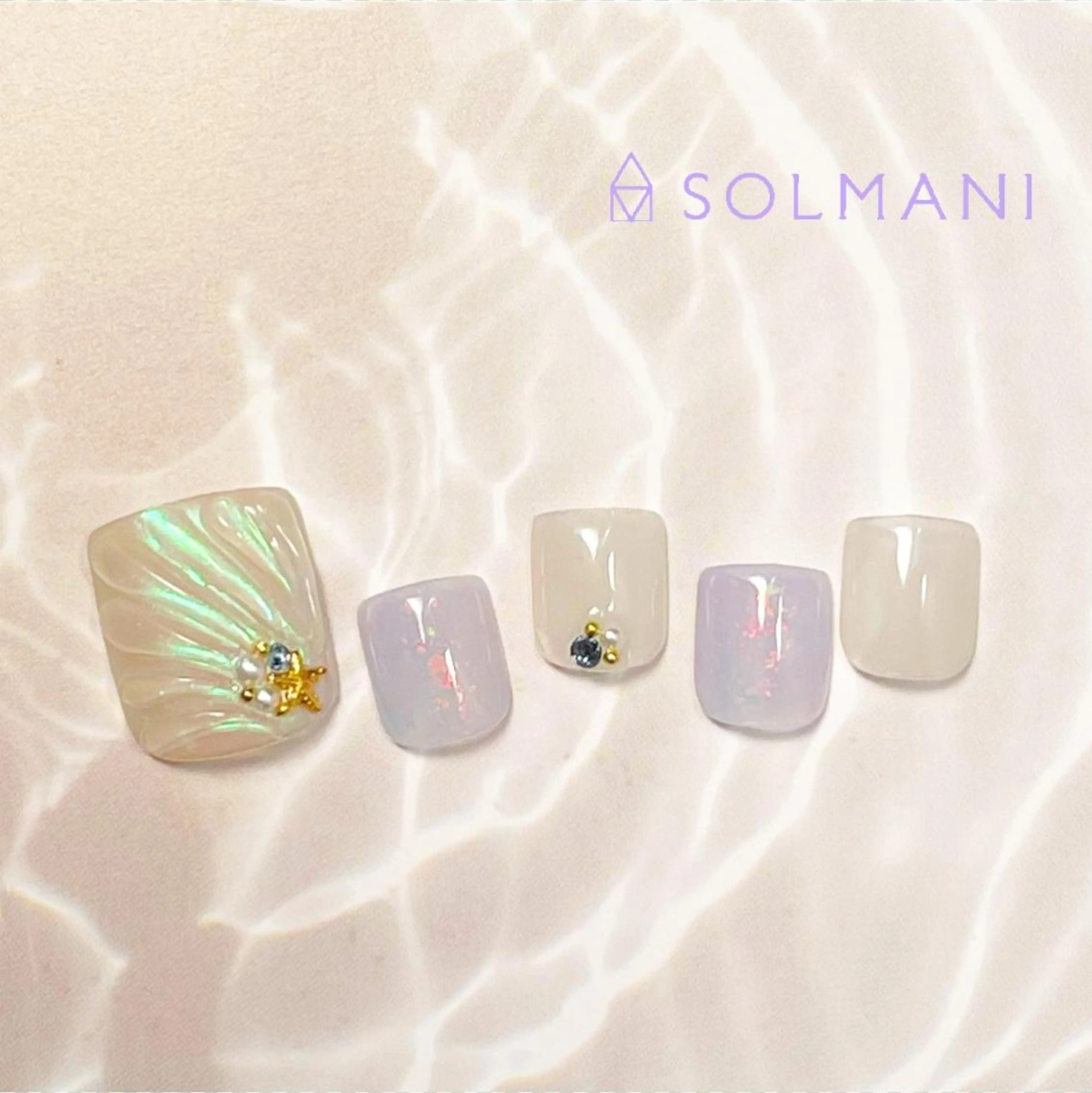 ネイル フットネイル SOLMANI 予約担当のネイルデザイン