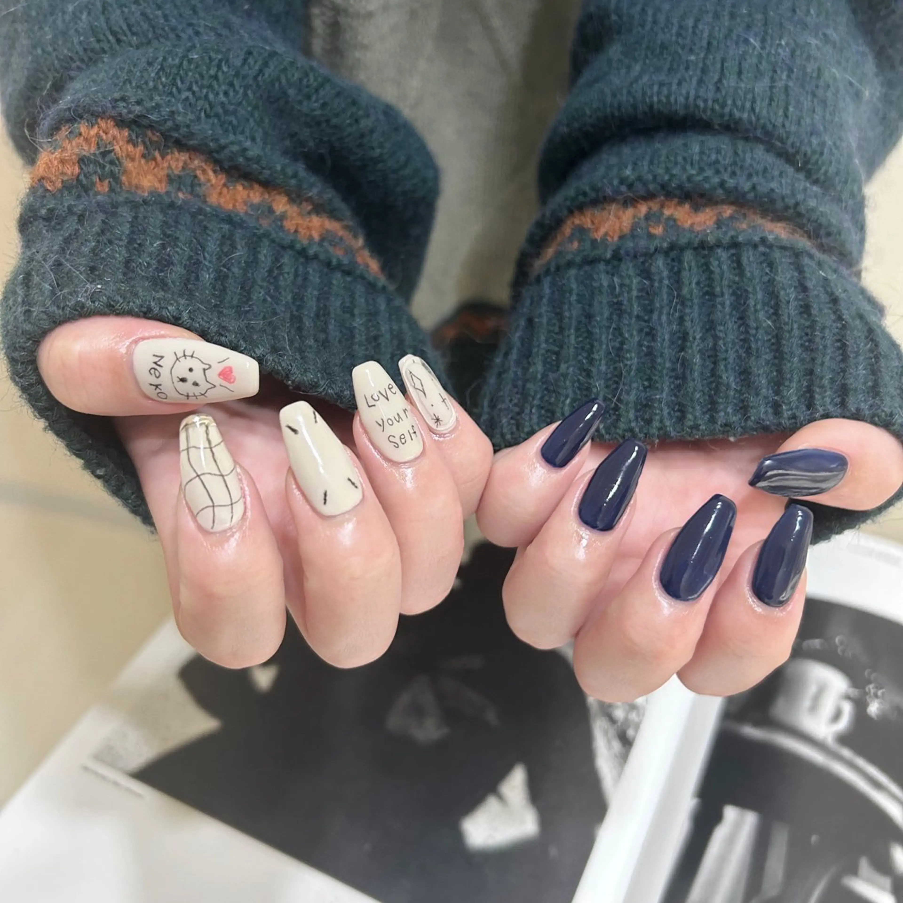 ネイル ブルー フットネイル ジェルネイル キラキラネイル 韓国ネイル RooM -produce by maynail-所属・RooM -mizuki-のネイルデザイン