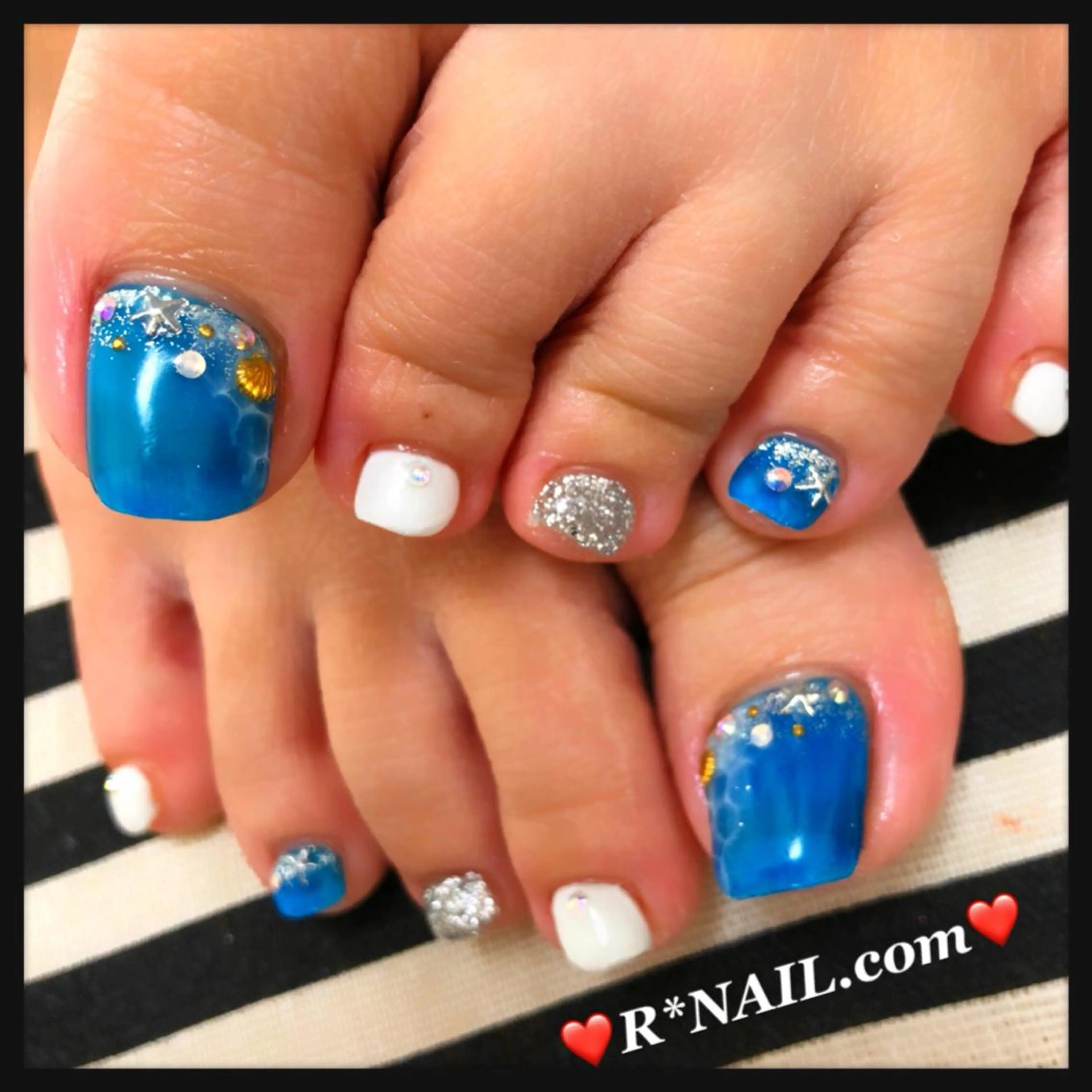 ネイル R*NAIL .comのネイルデザイン