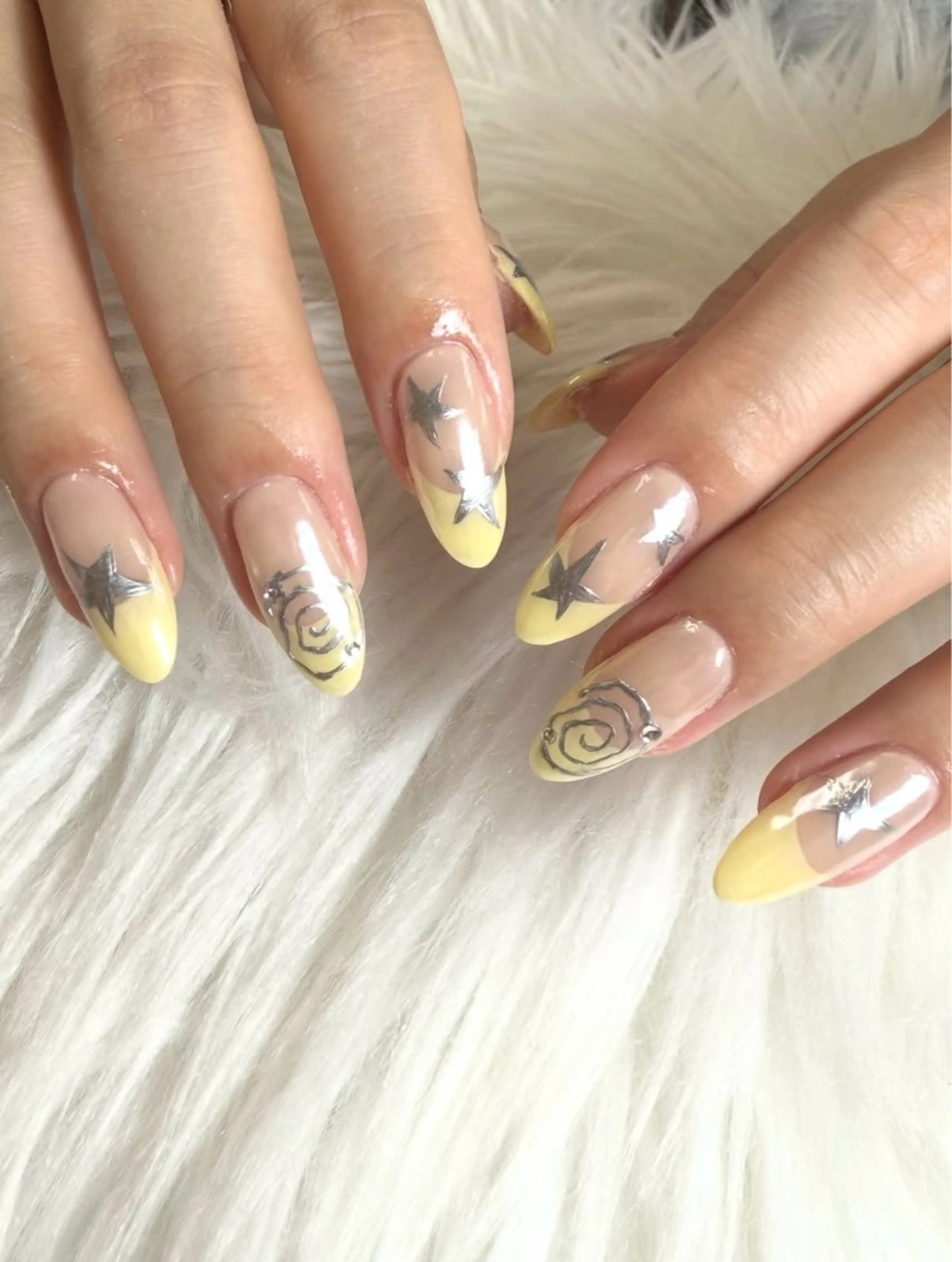 ネイル ハンドネイル Kanako 💫のネイルデザイン