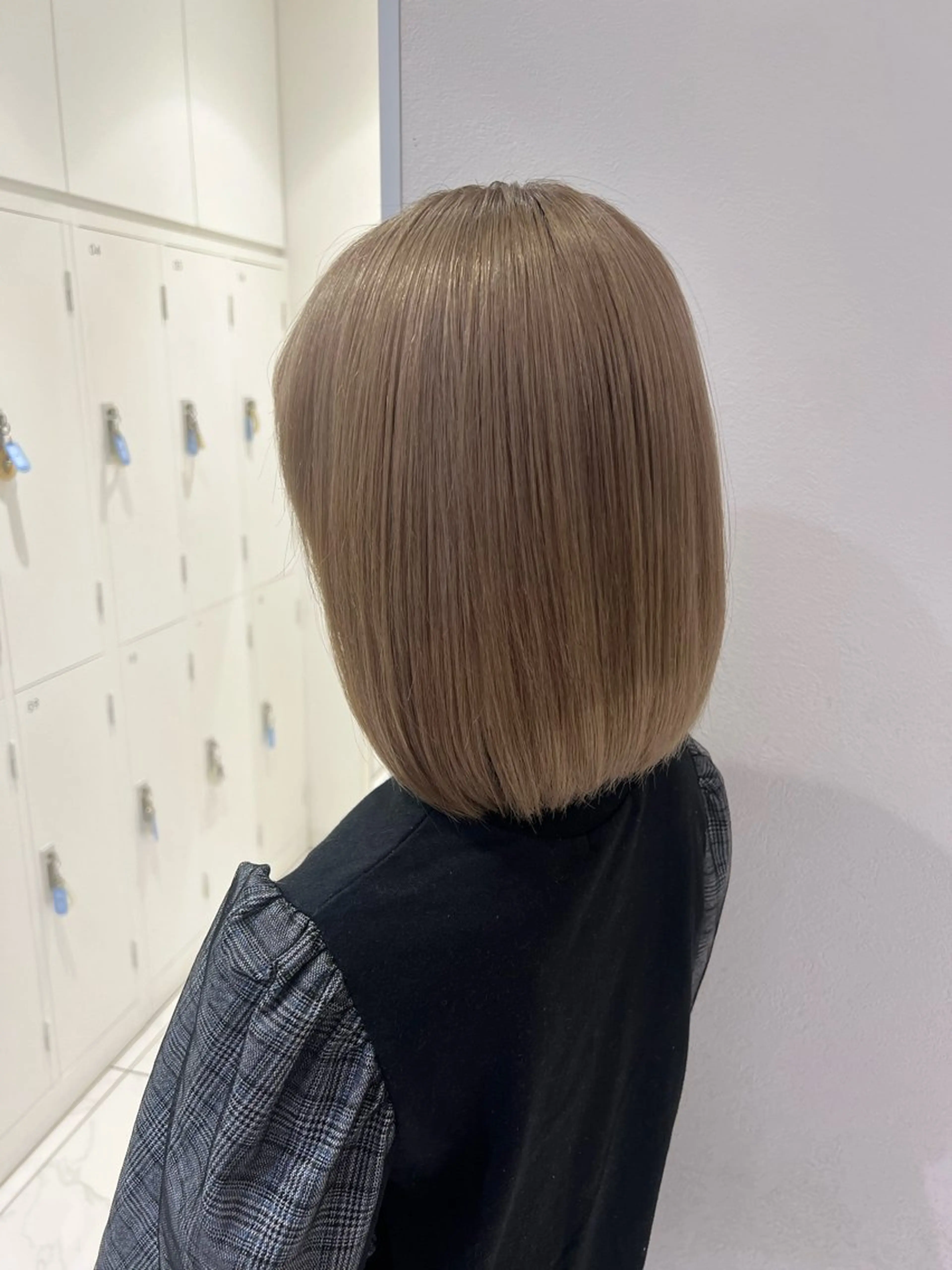 ミディアム ヘアカラー 💎ハイトーン/ レイヤー💎千田りえのヘアスタイル