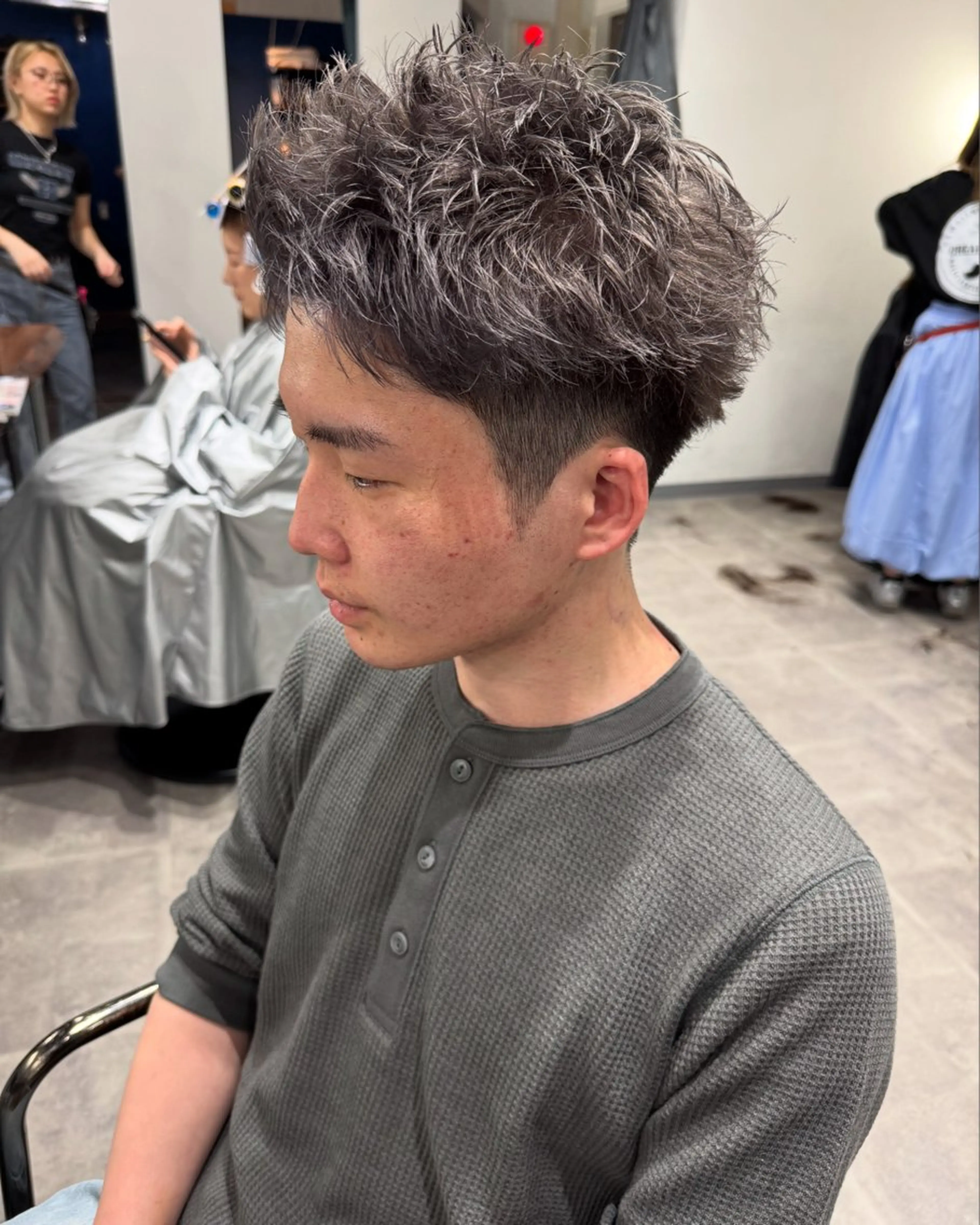 ショート カラー メンズ カット ヘアカラー ダメージレスブリーチ /艶髪/横須賀智也のヘアスタイル