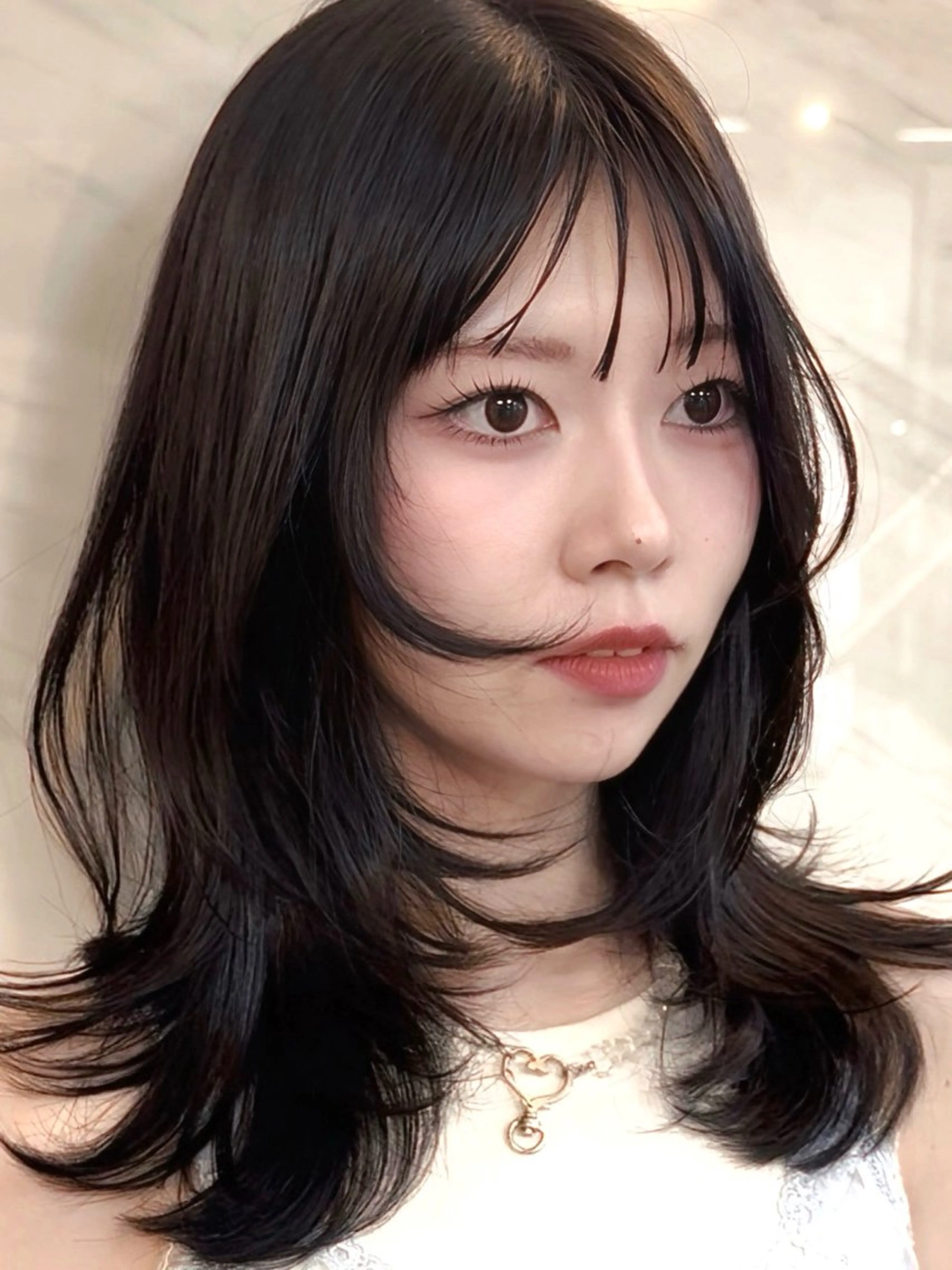 ミディアム カラー カット ヘアカラー トリートメント Pocket仙台 💚モエリのヘアスタイル