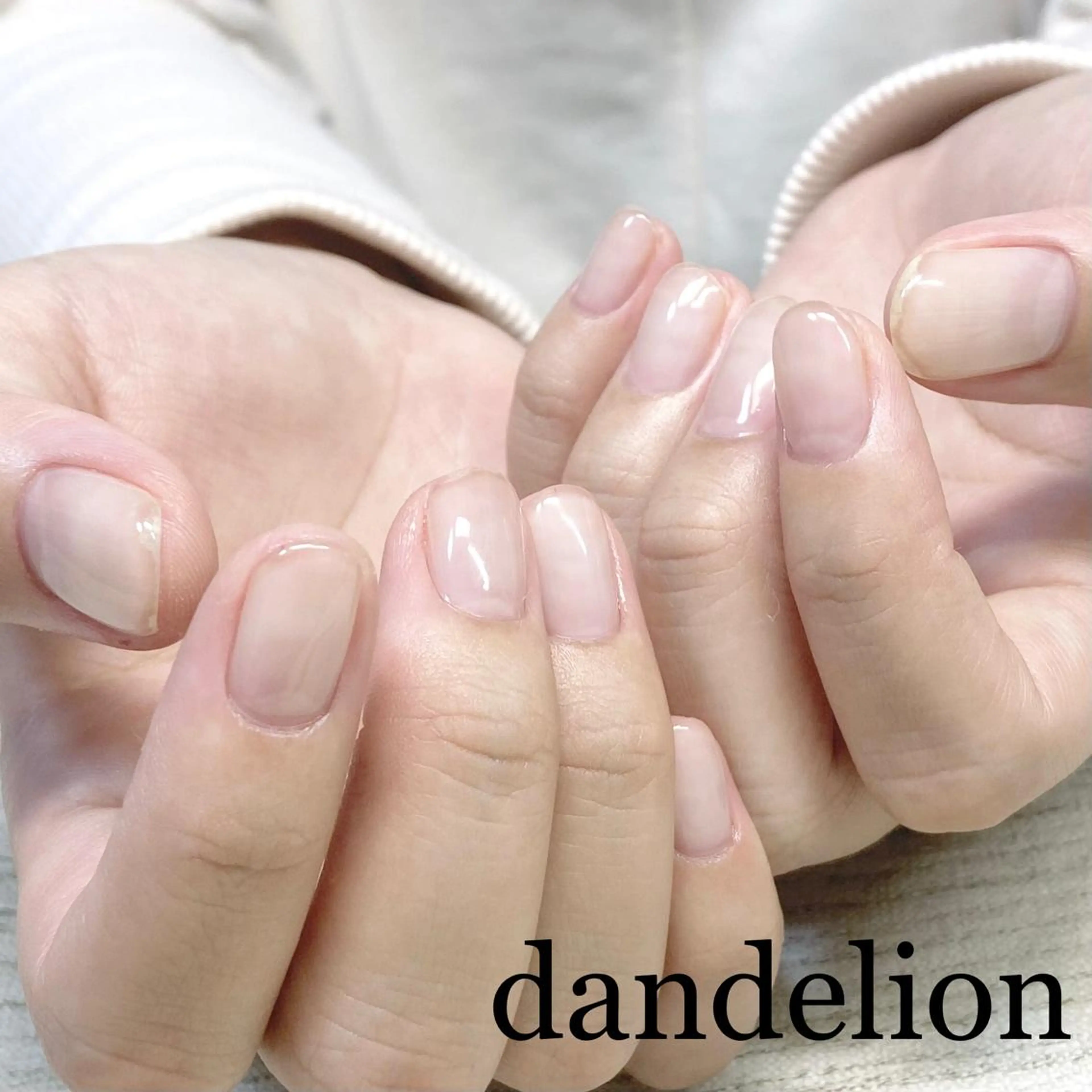 ネイル ハンドネイル ハンドケア dandelion ダンデライオンのネイルデザイン