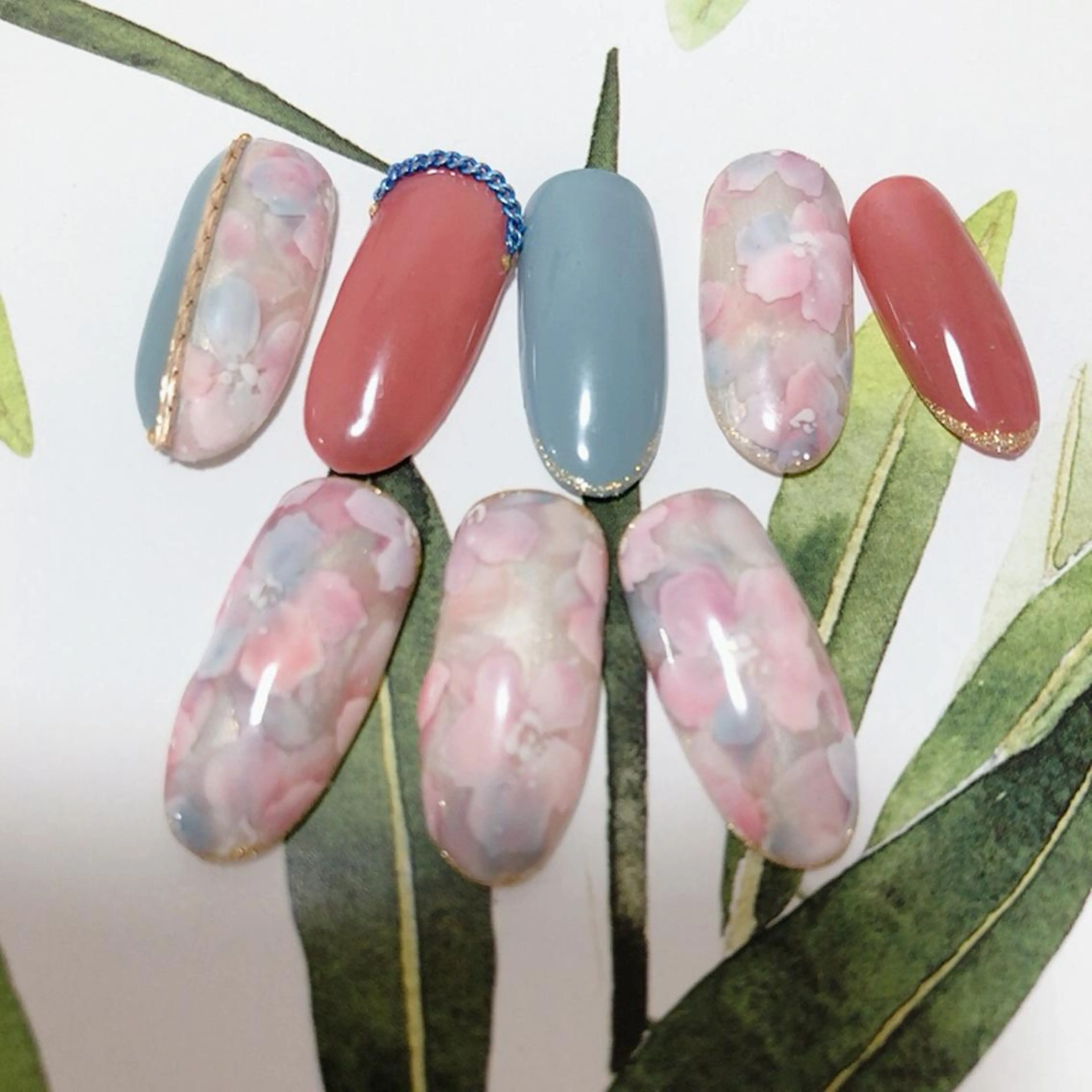 ネイル 奥園 良恵のネイルデザイン