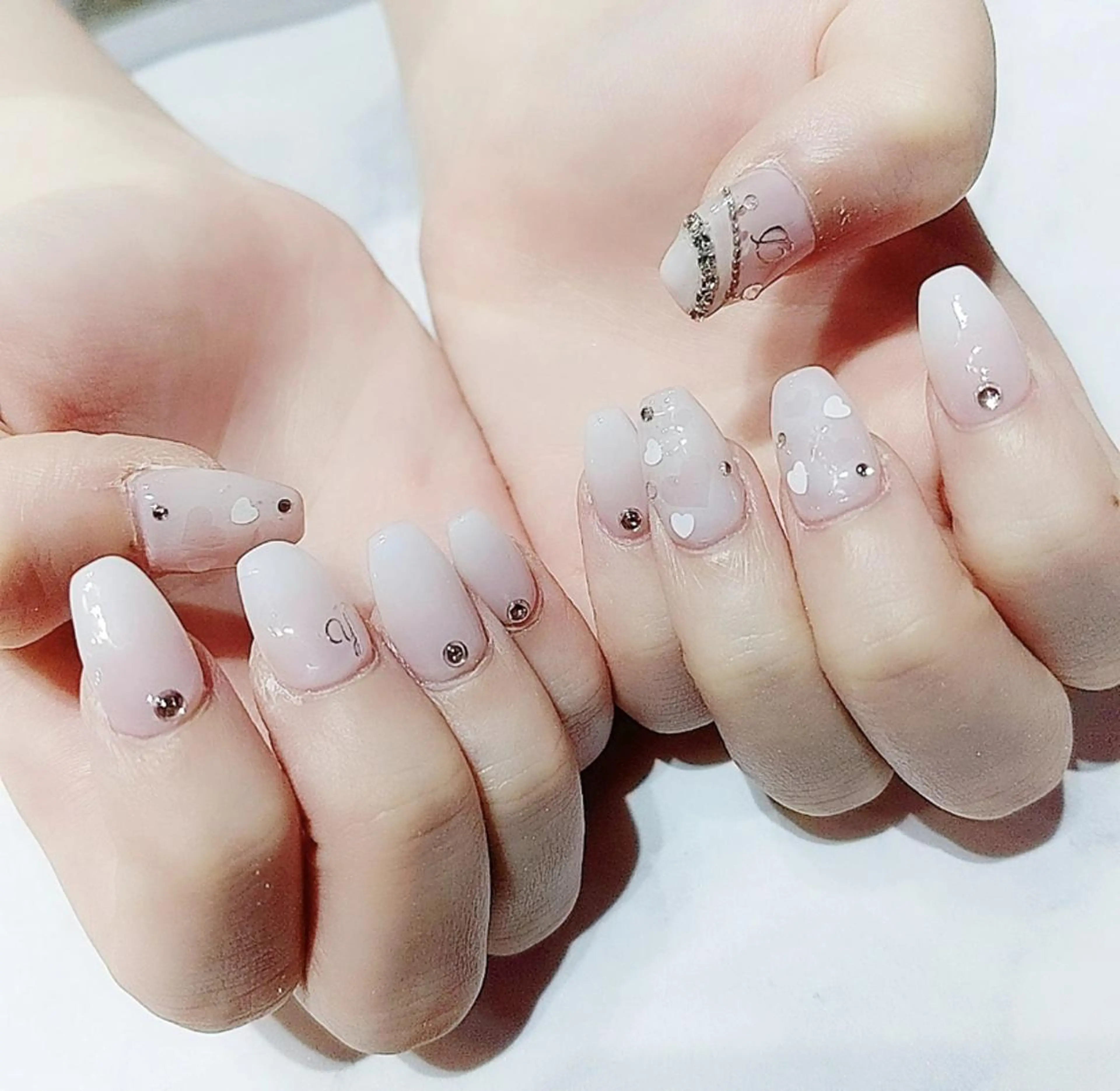 ネイル あ きのネイルデザイン