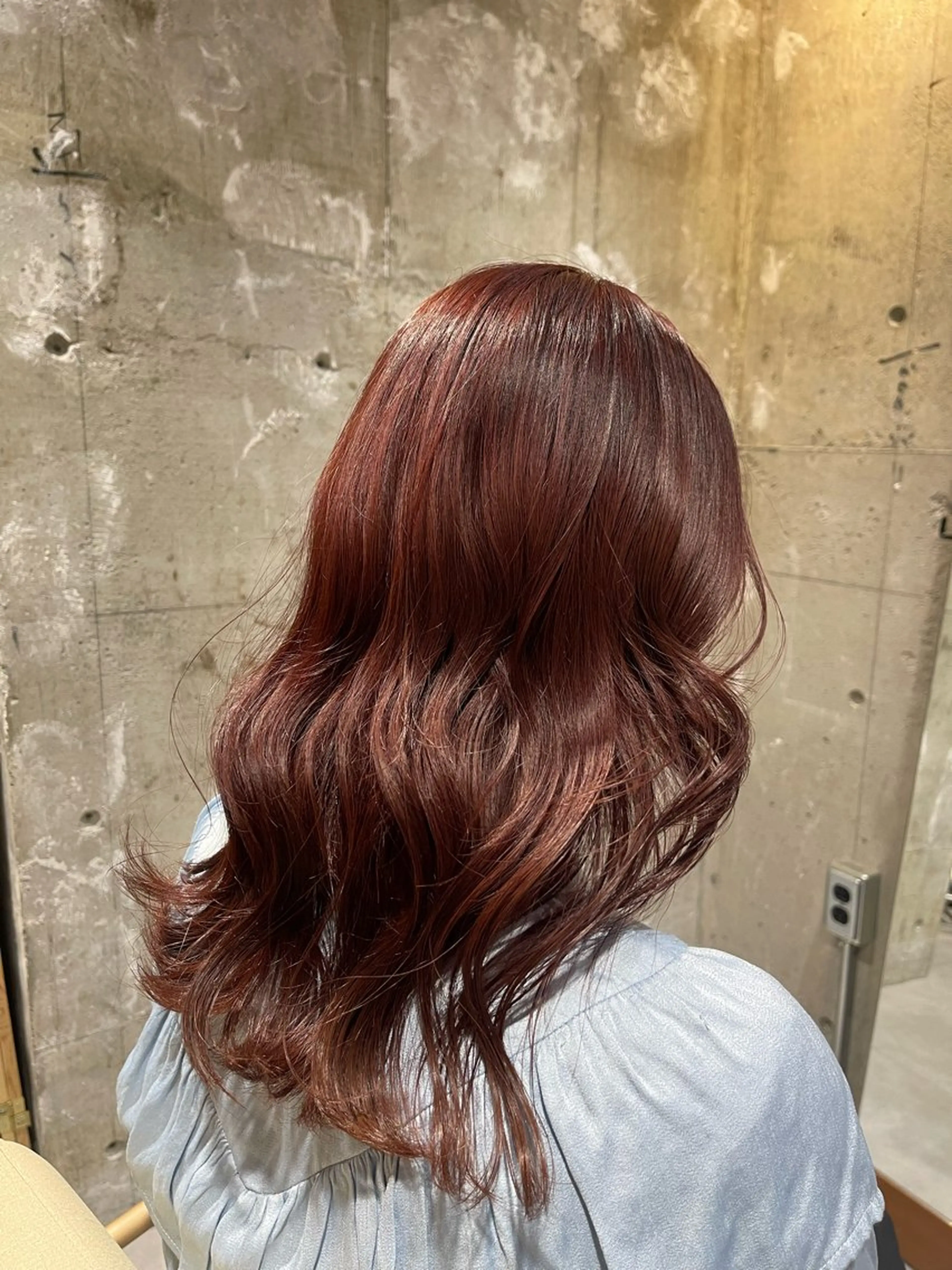 セミロング カラー ヘアアレンジ esse所属・阪倉 美玲のヘアスタイル