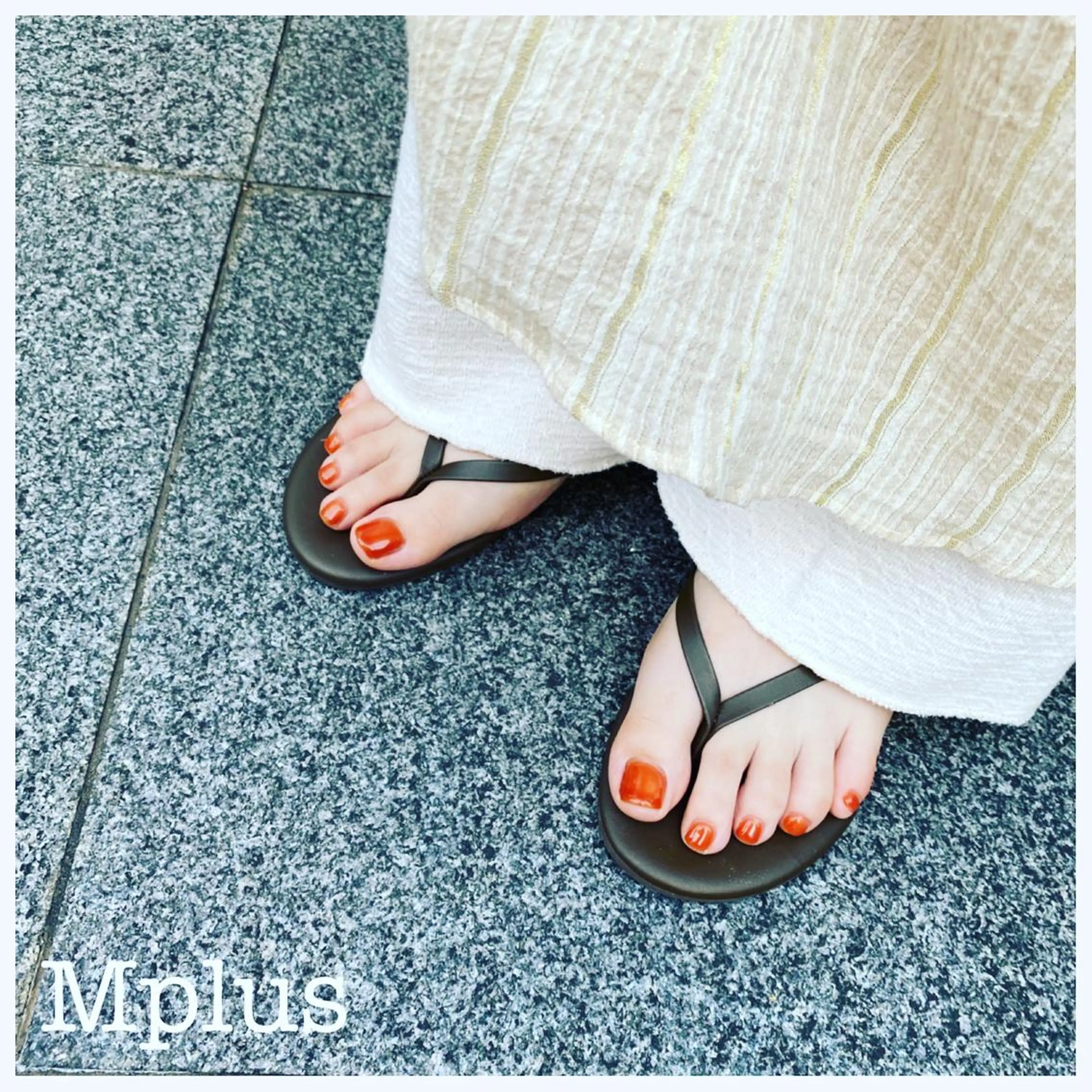 フットワンカラー（オフ有）💅約150種類以上のカラージェル、ラメの中からお選びください。の写真