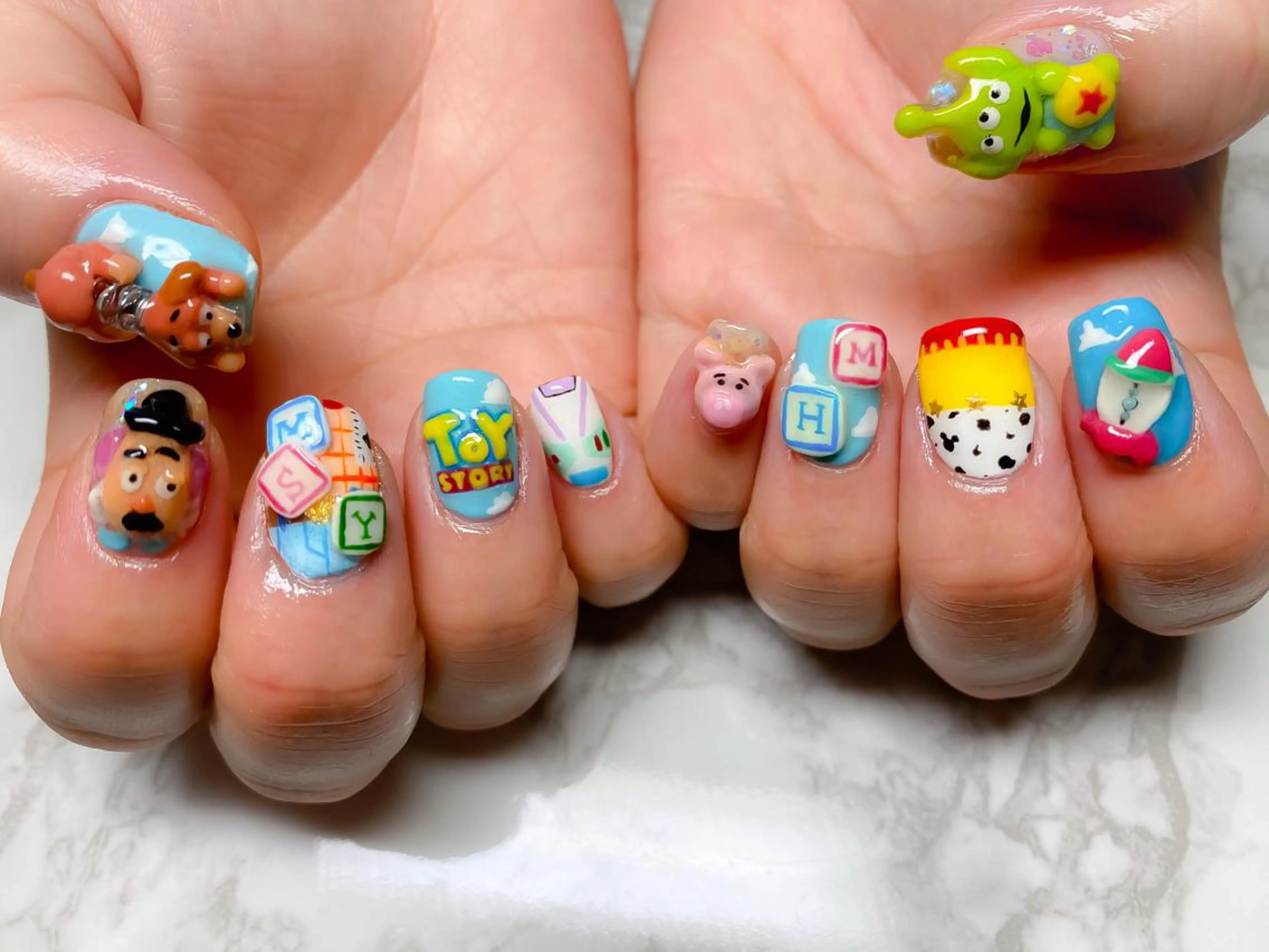 ネイル ___ yuriのネイルデザイン