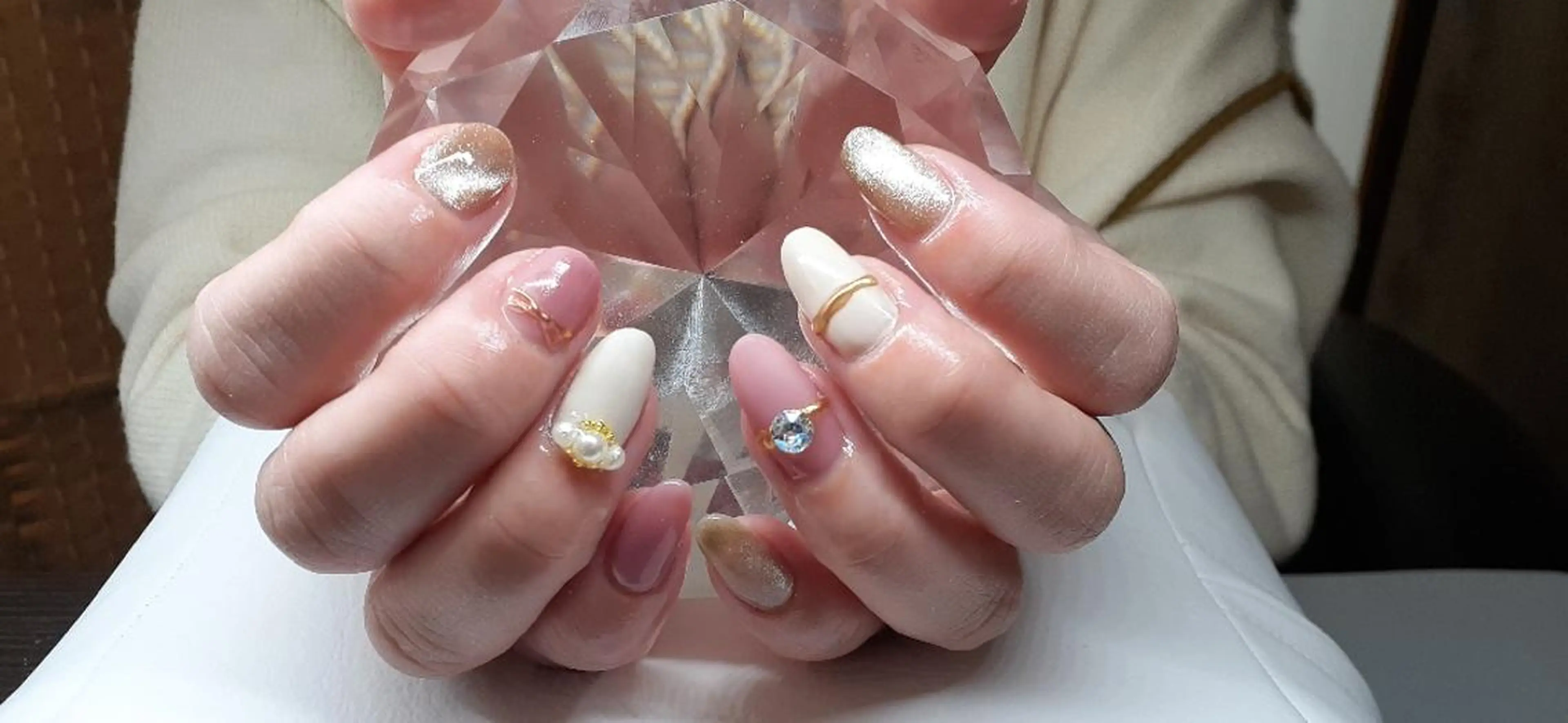 ネイル 大島 さやかのネイルデザイン