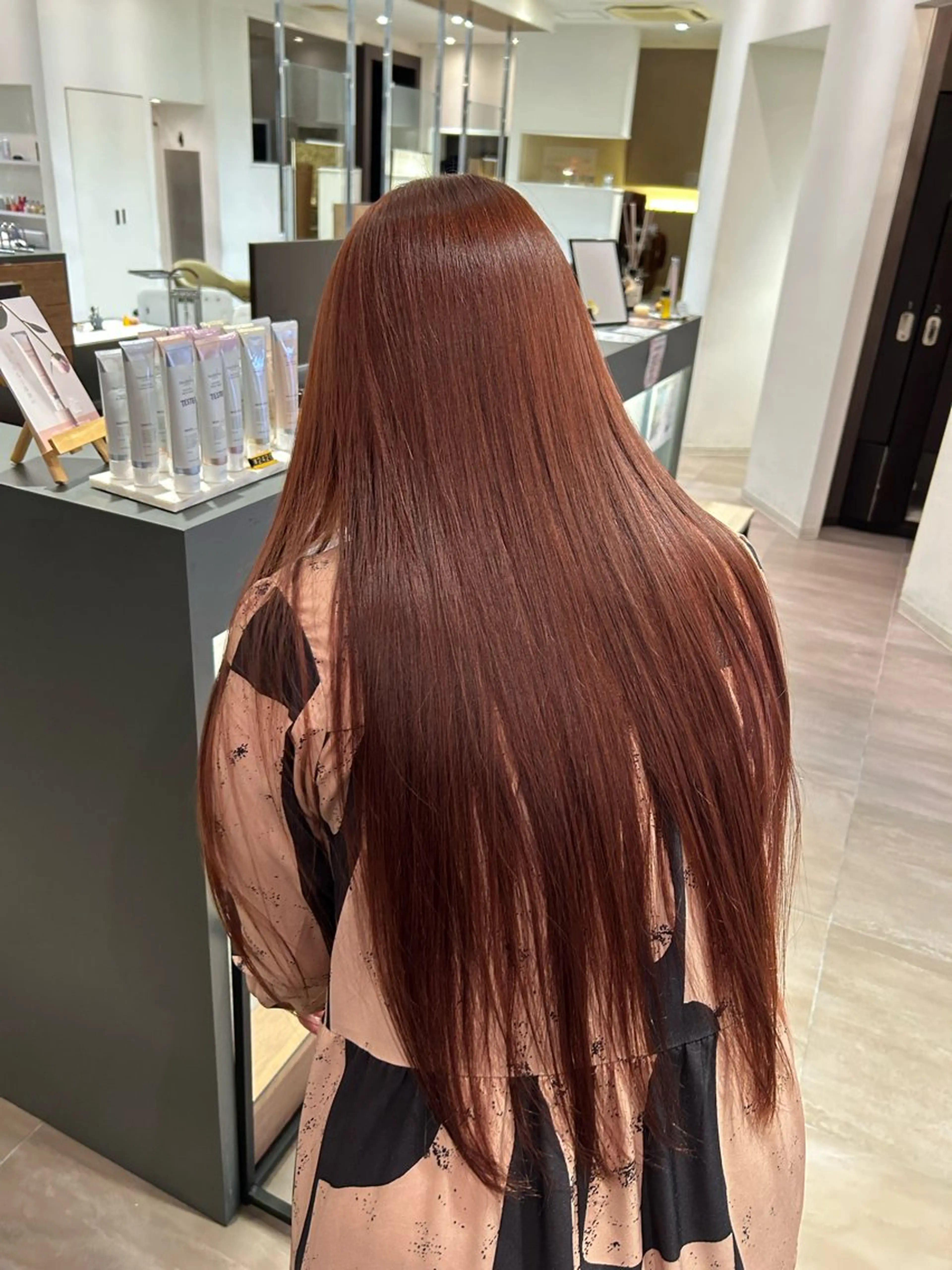 ロング 京野 美月のヘアスタイル