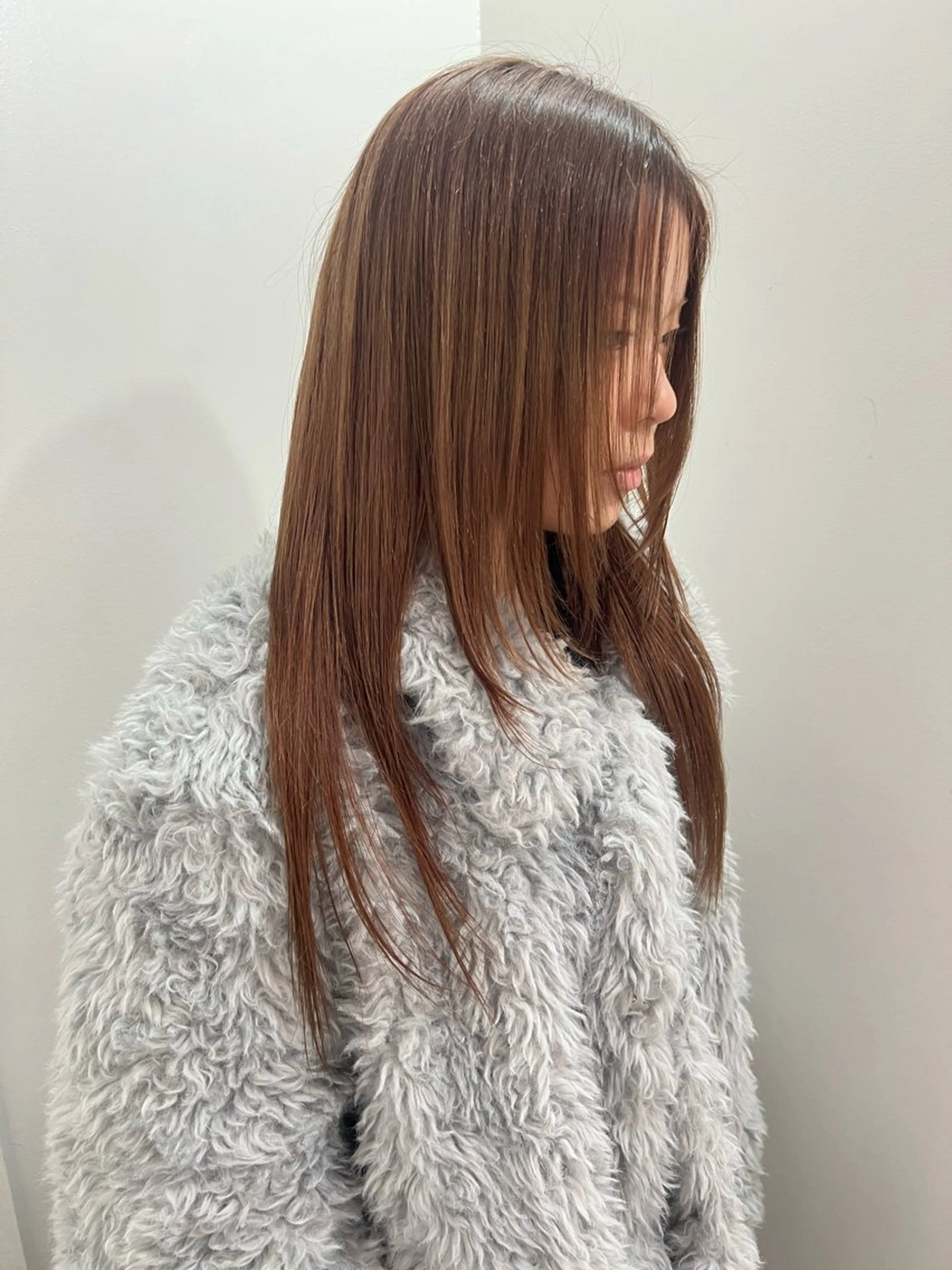 セミロング カット ヘアカラー トリートメント 💥ウルフカット デザインあんな💥のヘアスタイル