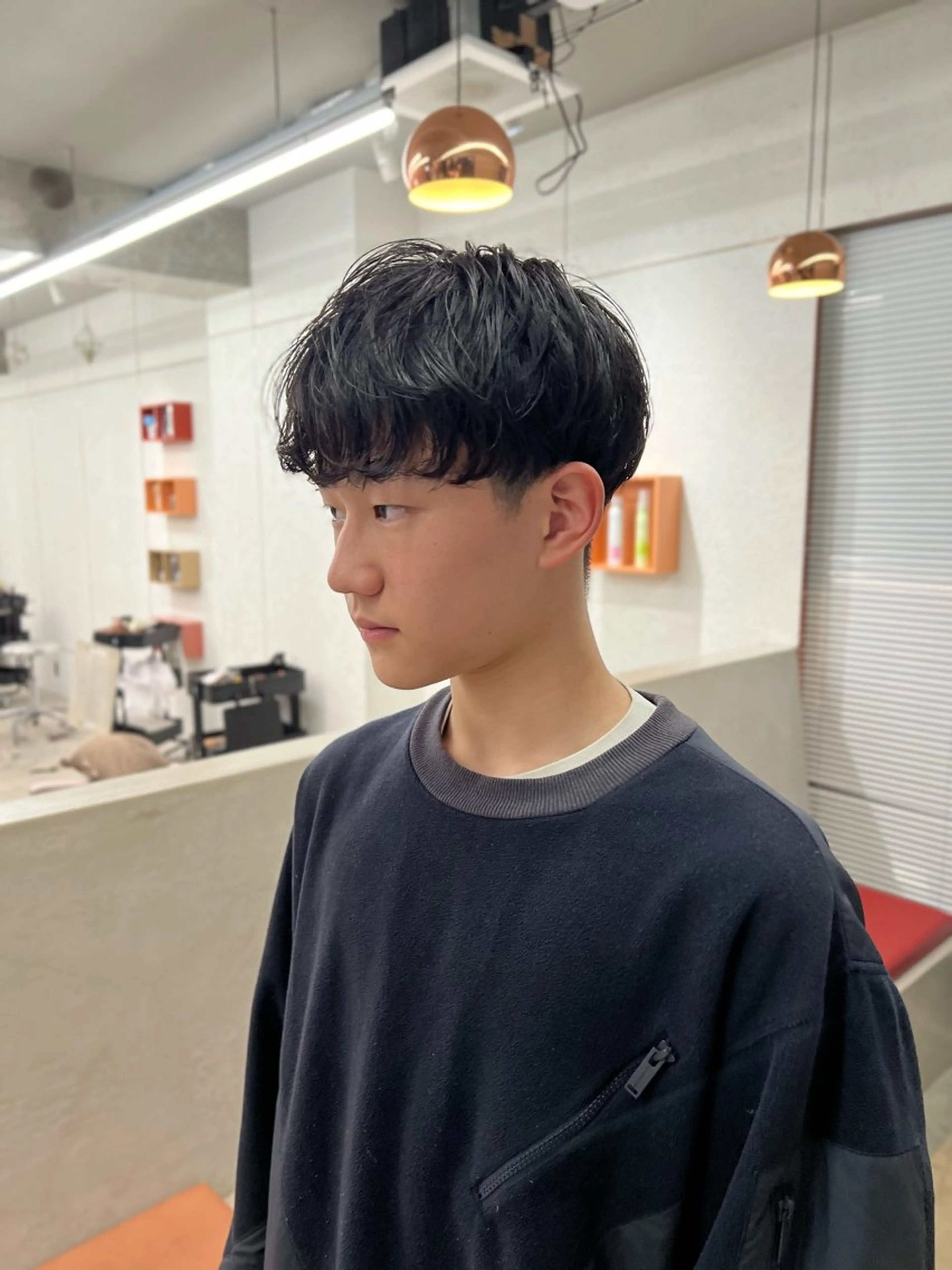 ショート メンズ くせ毛 ケアブリーチ/ ハイトーン/牧野のヘアスタイル