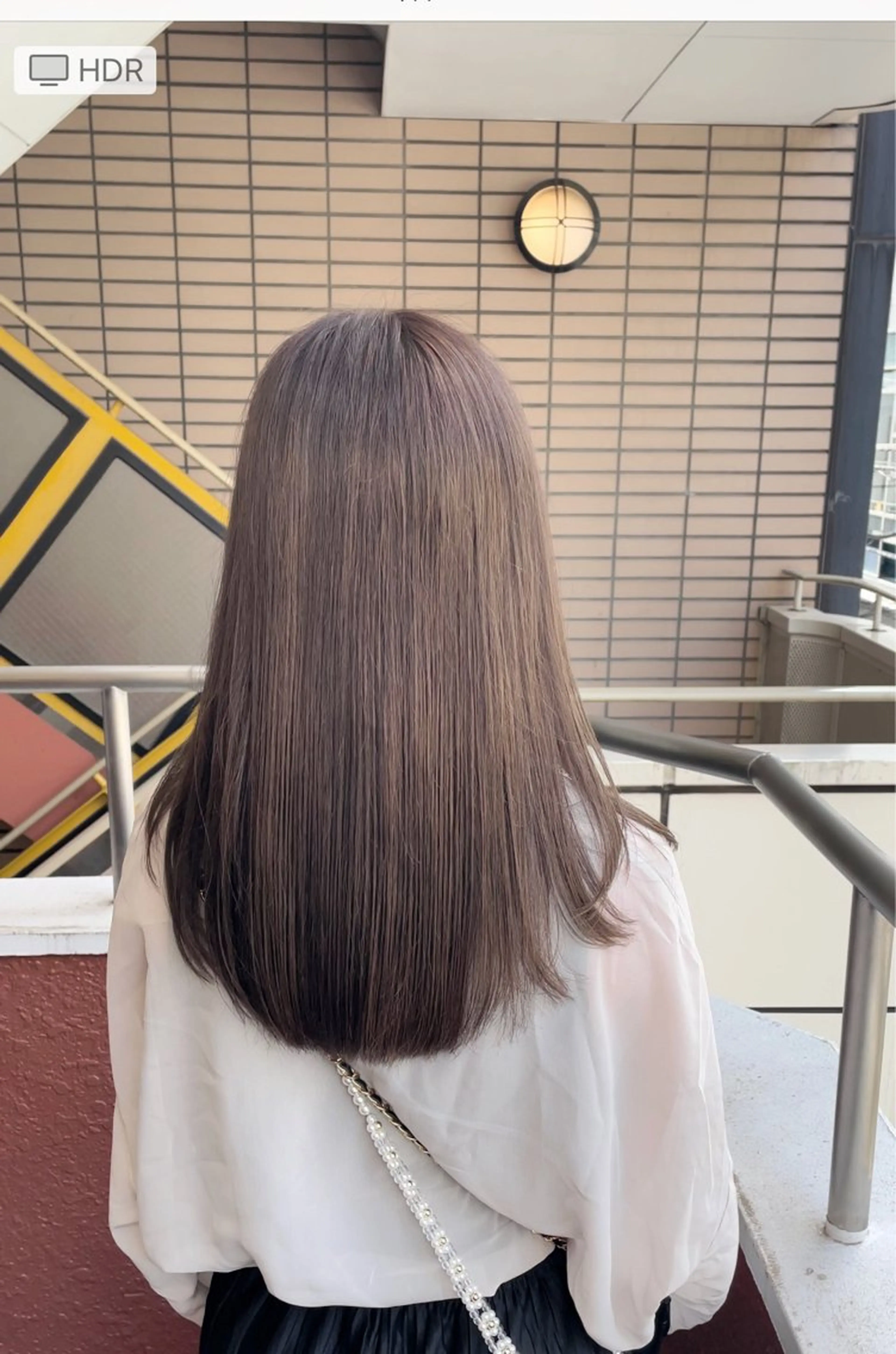 ミディアム カラー ベージュカラー ミルクティーベージュ トリートメント カット ヘアカラー トリートメント Joshua / 素髪改善のヘアスタイル