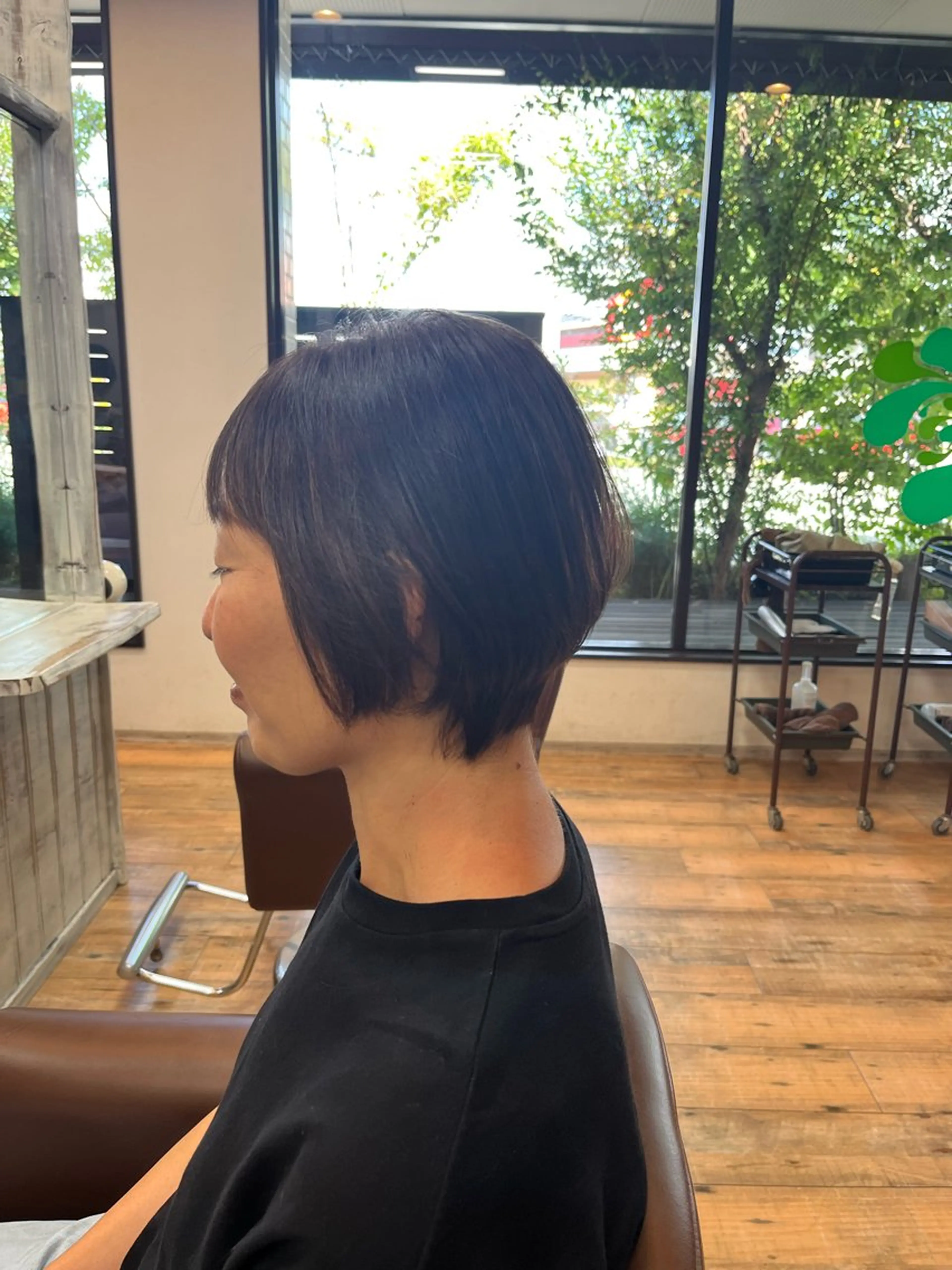 ショート MYA 🤍kanaのヘアスタイル