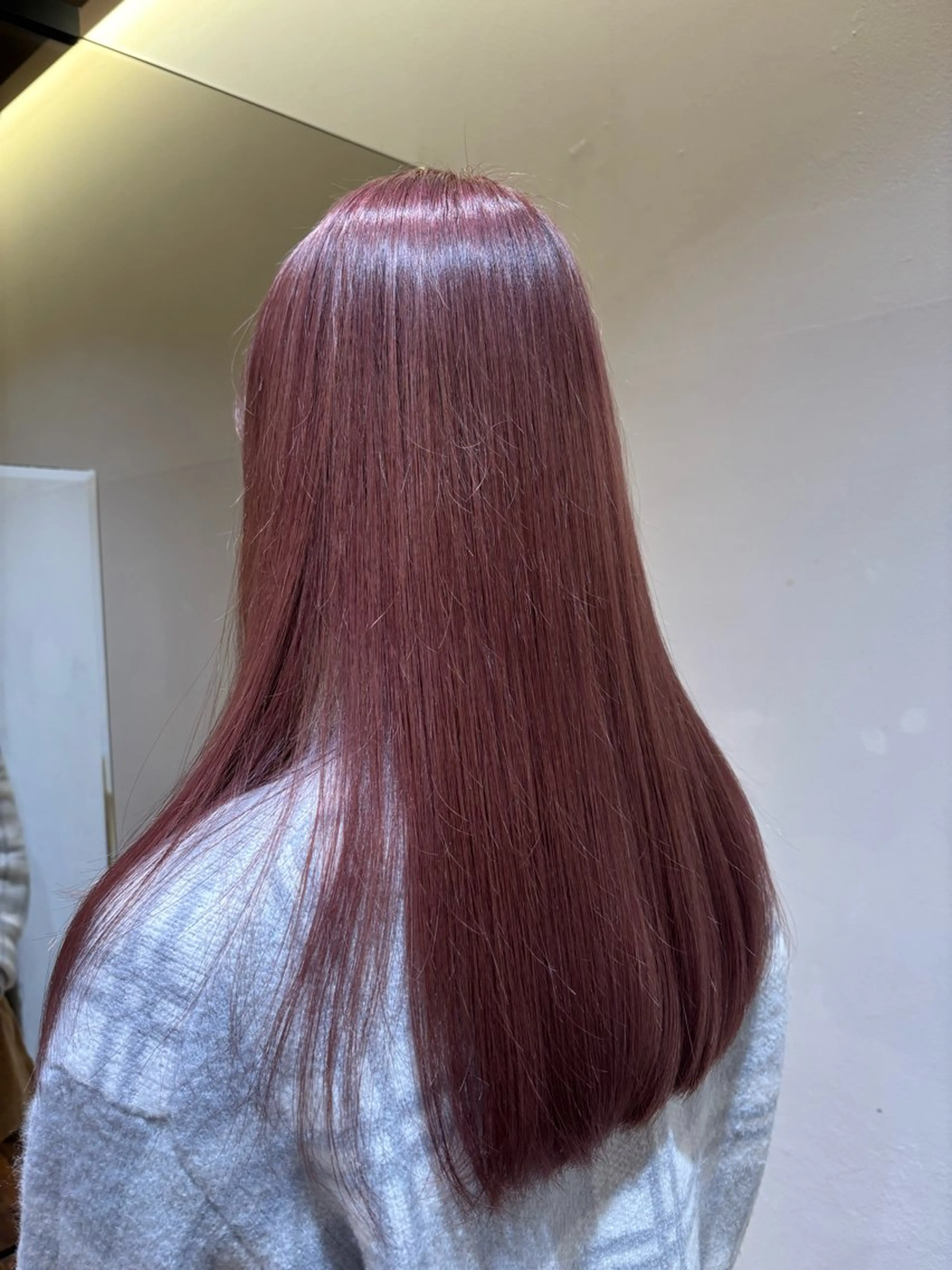 カラー ブリーチ ラベンダーカラー ピンクカラー ピンクラベンダー ヘアカラー Ley  東戸塚店所属・カット無料募集中 💇🏼‍♀️風花のヘアスタイル