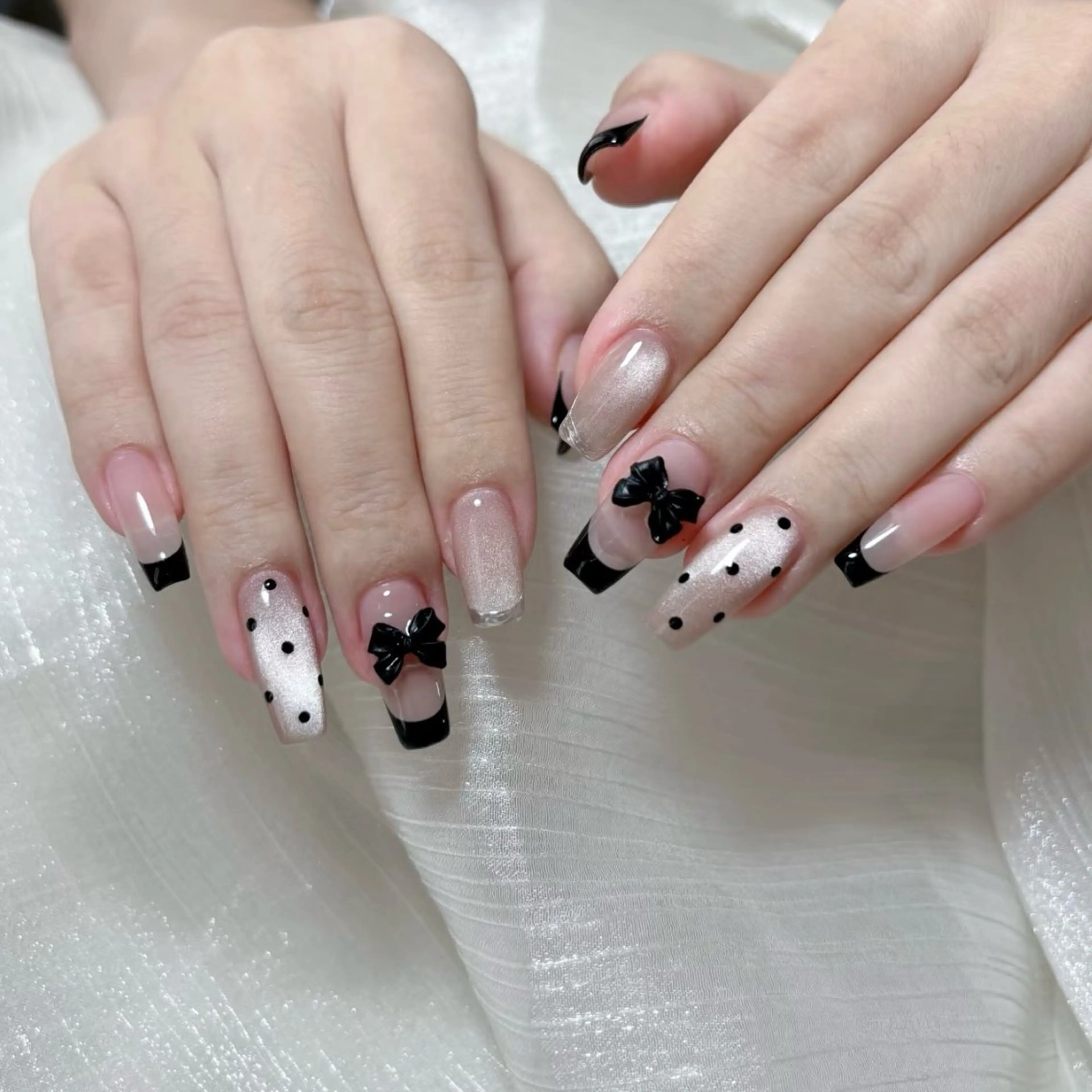 ネイル ハンドネイル 🎀 NaNa_nailのネイルデザイン