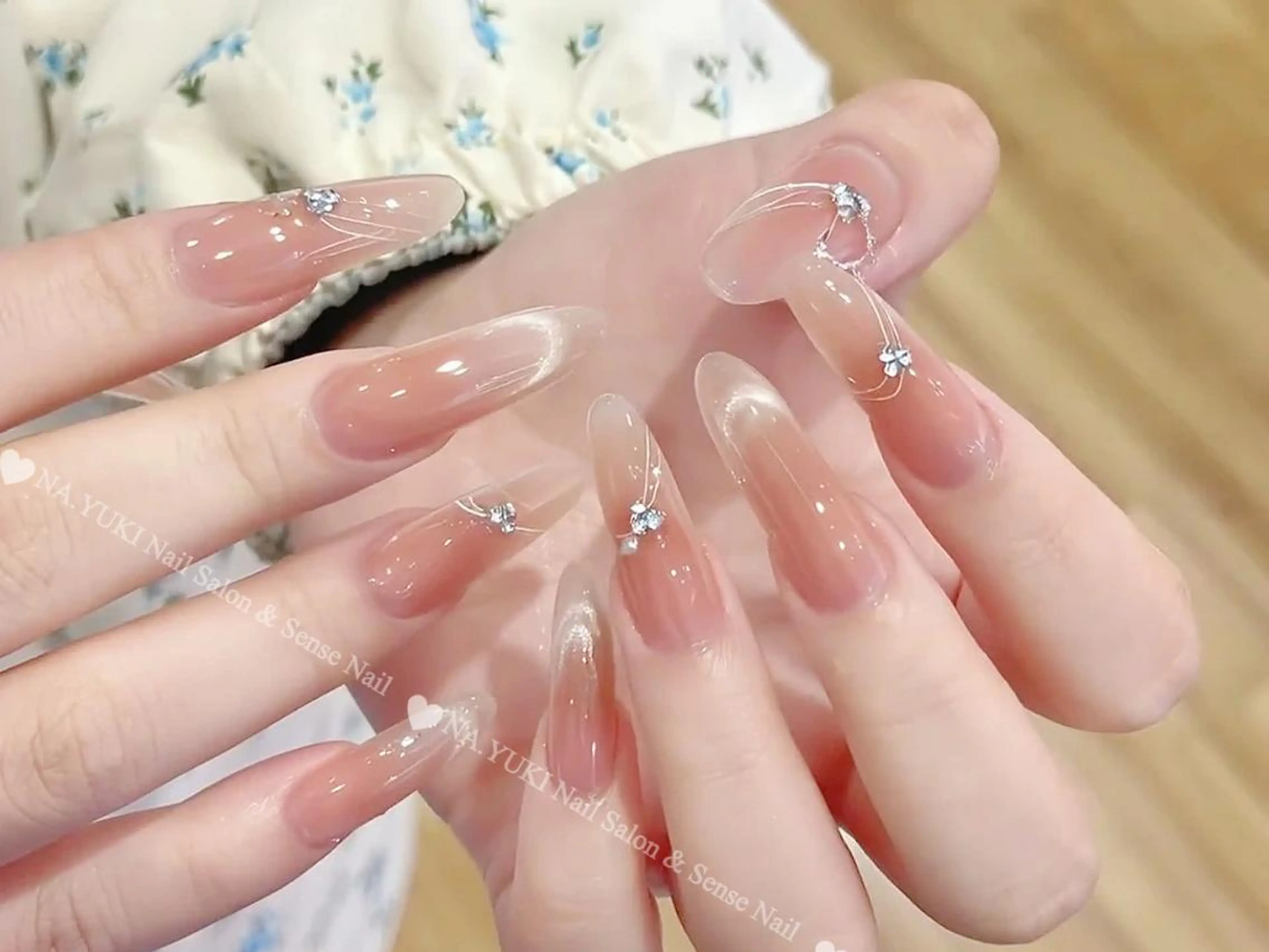 ネイル フレンチネイル ガーリー ロングネイル マグネットネイル 持ち込み ハンドネイル ハンドケア 🎀 moo～ 🎀のネイルデザイン