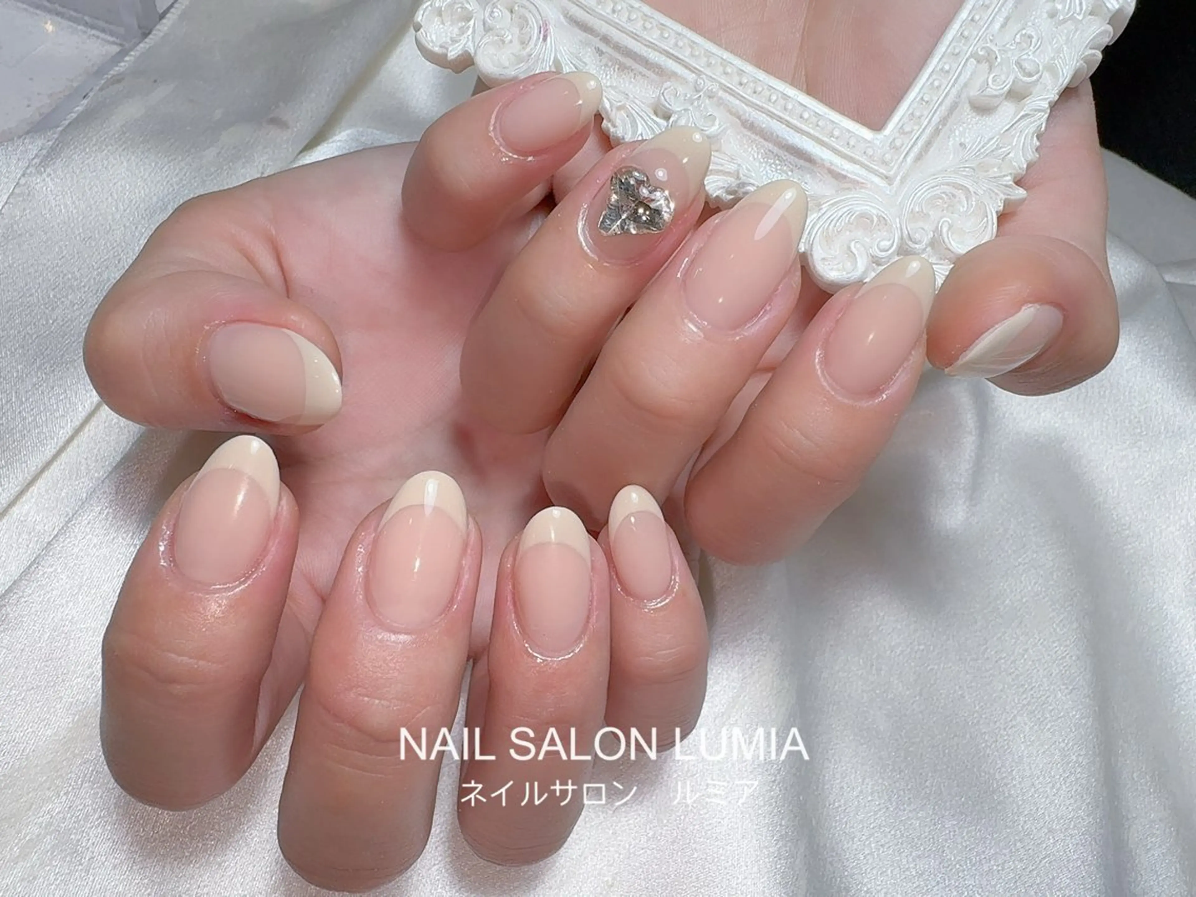 ネイル ハンドネイル ネイルサロン ルミア Lumia 店長のネイルデザイン